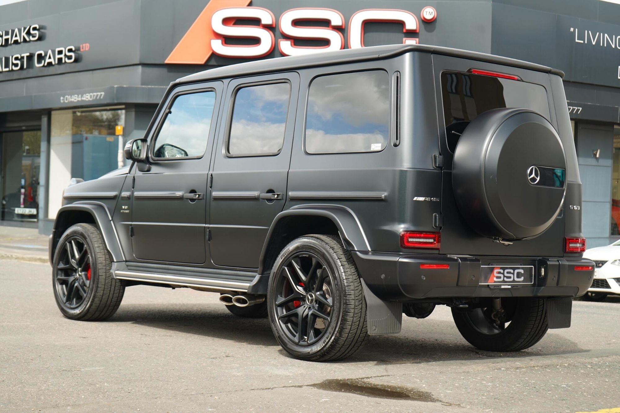 MERCEDES-BENZ G CLASS AMG STATION WAGON SPECIAL EDITIONS G63 Magno Edition 5dr 9G-Tronic for sale UK - Slide 9