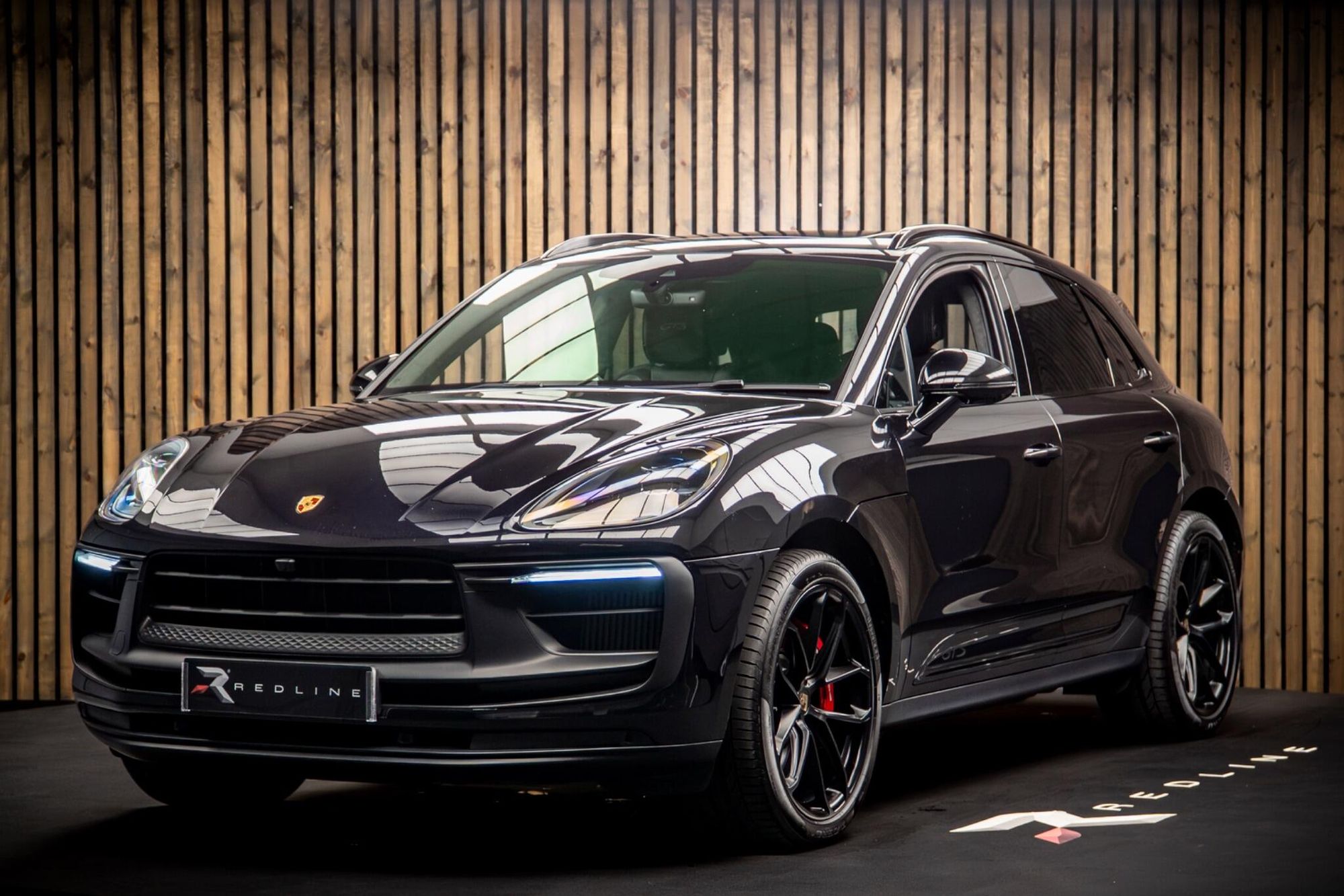 PORSCHE MACAN ESTATE GTS 5dr PDK for sale UK - Slide 8