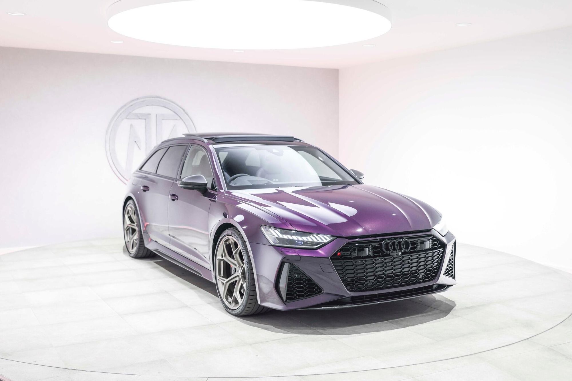 AUDI RS6 RS 6 AVANT RS 6 TFSI Quattro Performance 5dr Tiptronic for sale UK - Slide 5