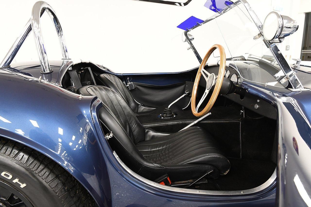 AC ACE CONVERTIBLE 4.6 2dr for sale UK - Slide 6