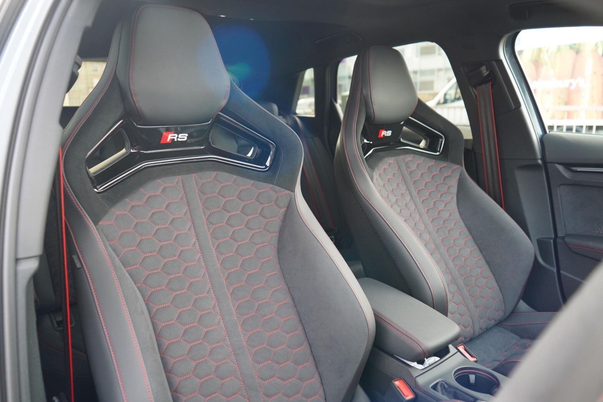 AUDI RS3 RS 3 SPORTBACK RS 3 TFSI Quattro Carbon Vorsprung 5dr S Tronic for sale UK - Slide 2