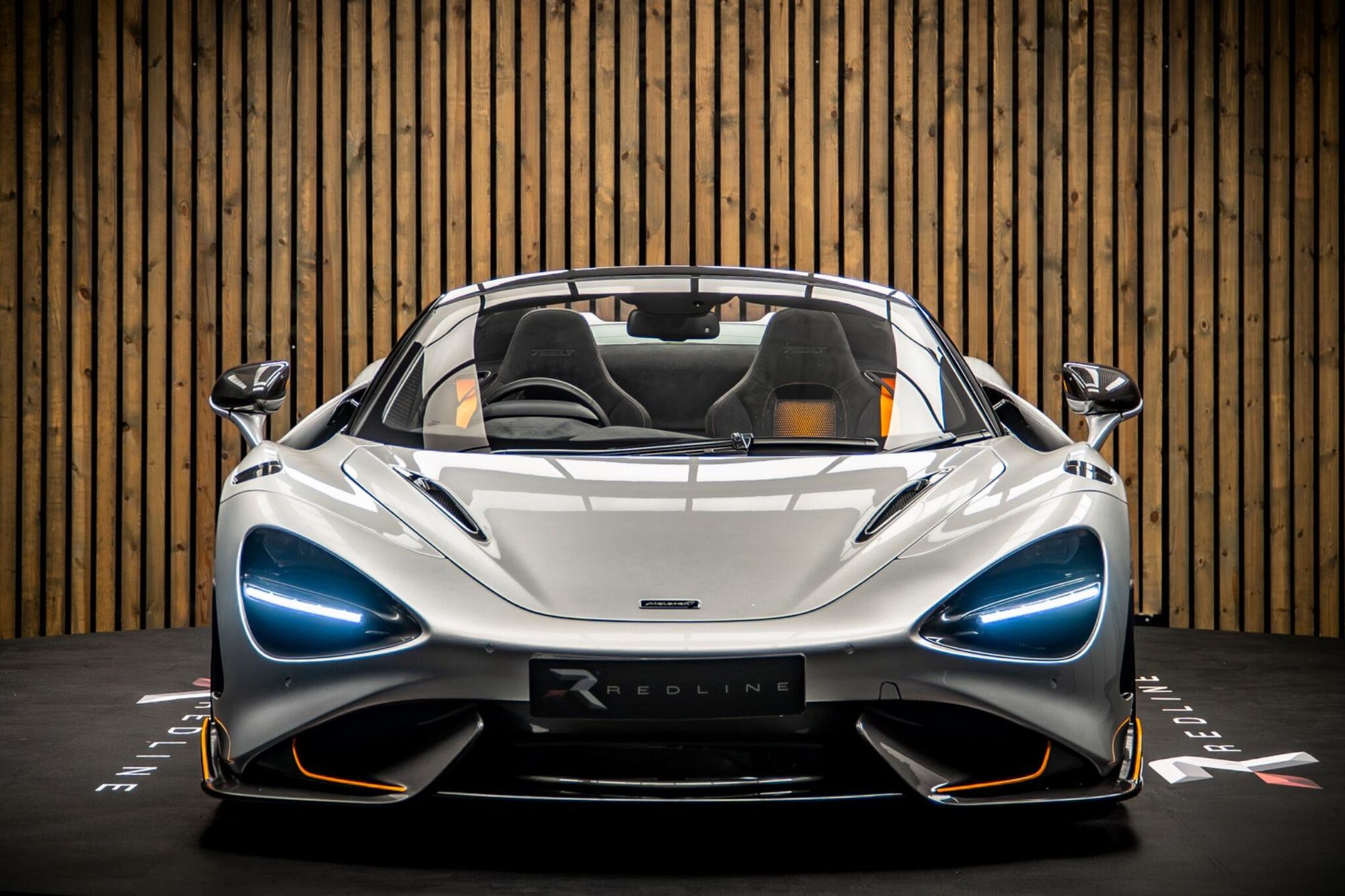 MCLAREN 765LT SPIDER V8 2dr SSG Auto for sale UK - Slide 5