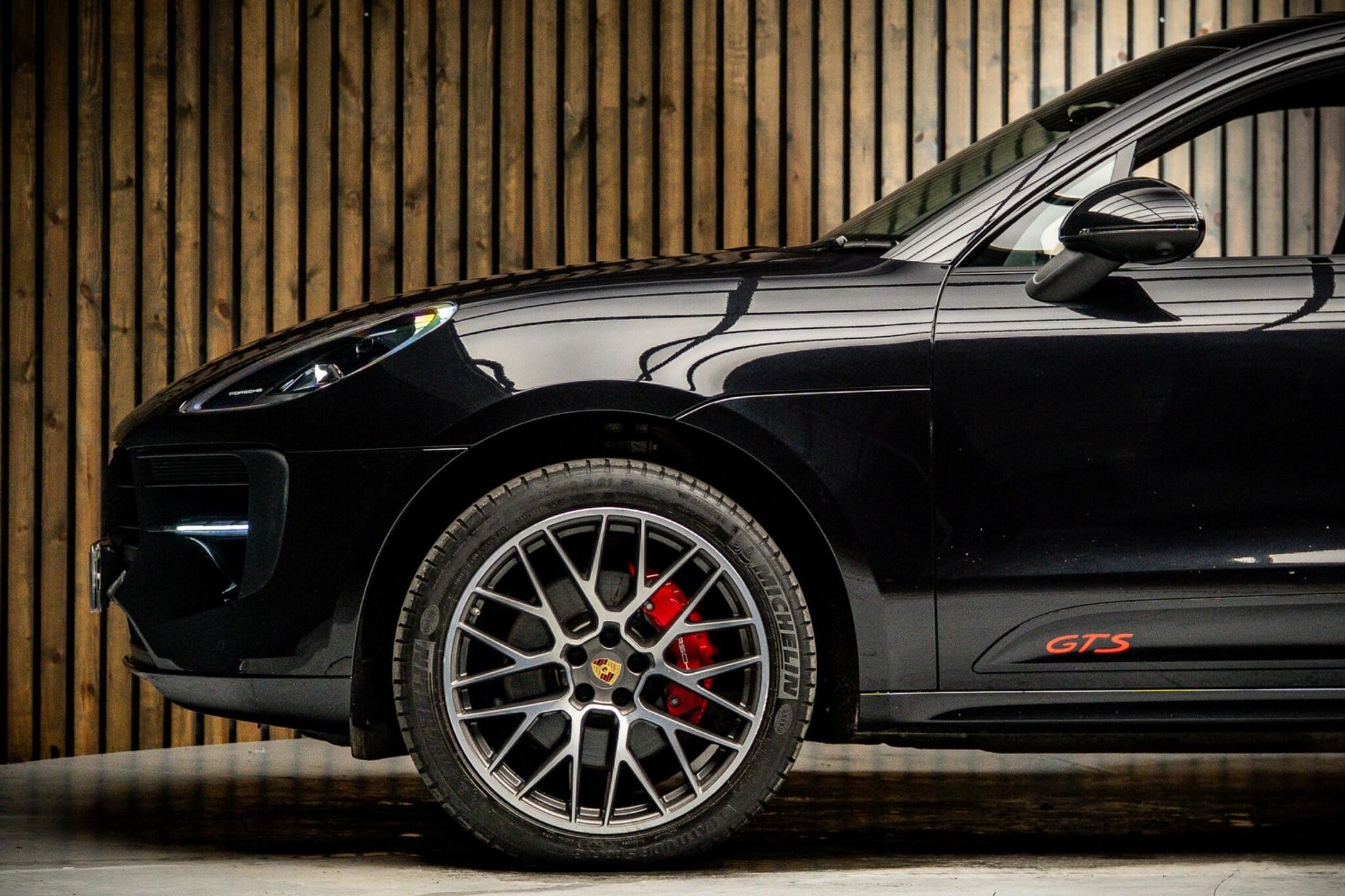PORSCHE MACAN ESTATE GTS 5dr PDK for sale UK - Slide 9