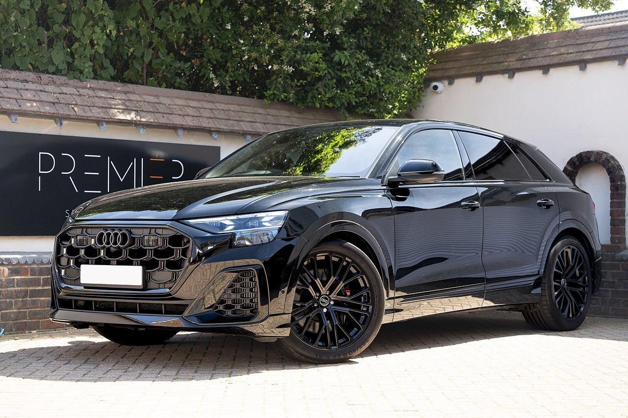 AUDI Q8 ESTATE SPECIAL EDITIONS SQ8 TFSI Quattro Launch Edition 5dr Tiptronic