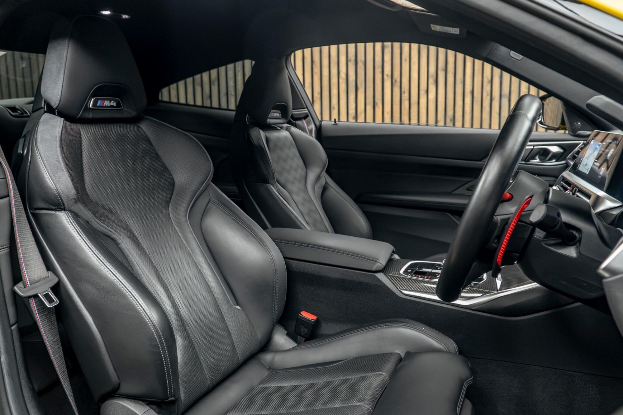 BMW M4 Coupe 3.0 Competition M xDrive 530 Steptronic 2 Door Auto for sale UK - Slide 2