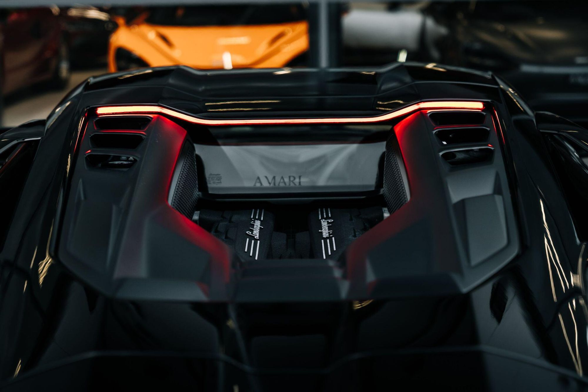 LAMBORGHINI REVUELTO COUPE 6.5 V12 1015 PHEV 2dr DCT for sale UK - Slide 9