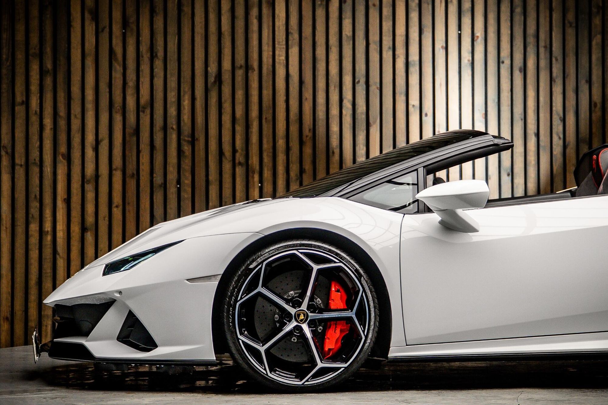 LAMBORGHINI HURACAN SPYDER LP 640-4 Performante 2dr LDF for sale UK - Slide 9