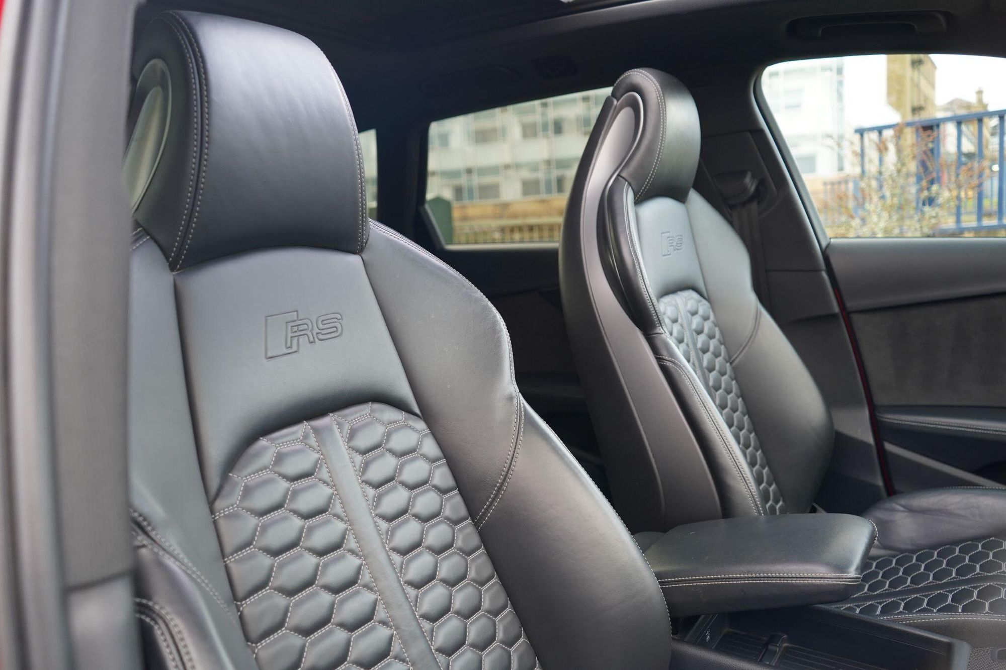 AUDI RS4 RS 4 AVANT RS 4 TFSI Quattro 5dr Tiptronic for sale UK - Slide 3