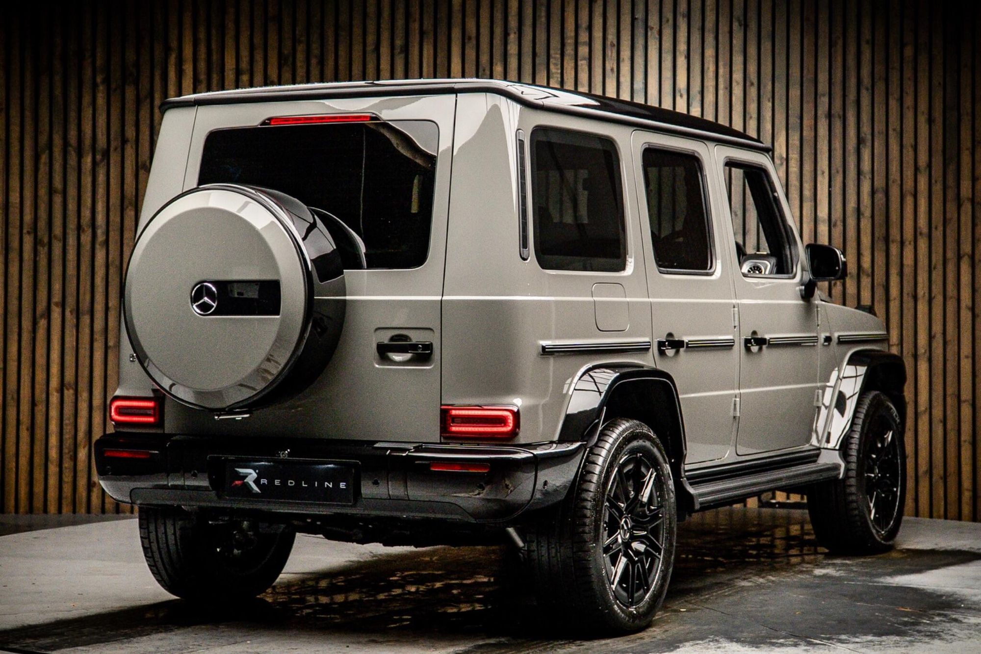 MERCEDES-BENZ G CLASS ELECTRIC STATION WAGON G 580 432kW EQ Tech AMG Line Prem+ 116kWh 5dr Auto for sale UK - Slide 4