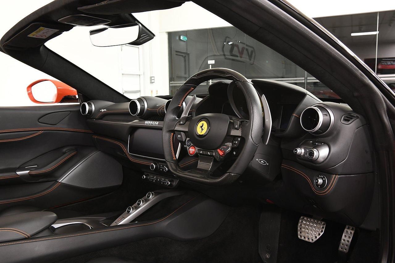 FERRARI PORTOFINO CONVERTIBLE GT 2dr Auto for sale UK - Slide 4