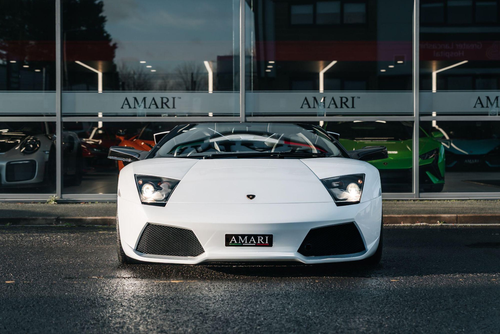 LAMBORGHINI MURCIELAGO ROADSTER LP 640 2dr for sale UK - Slide 8