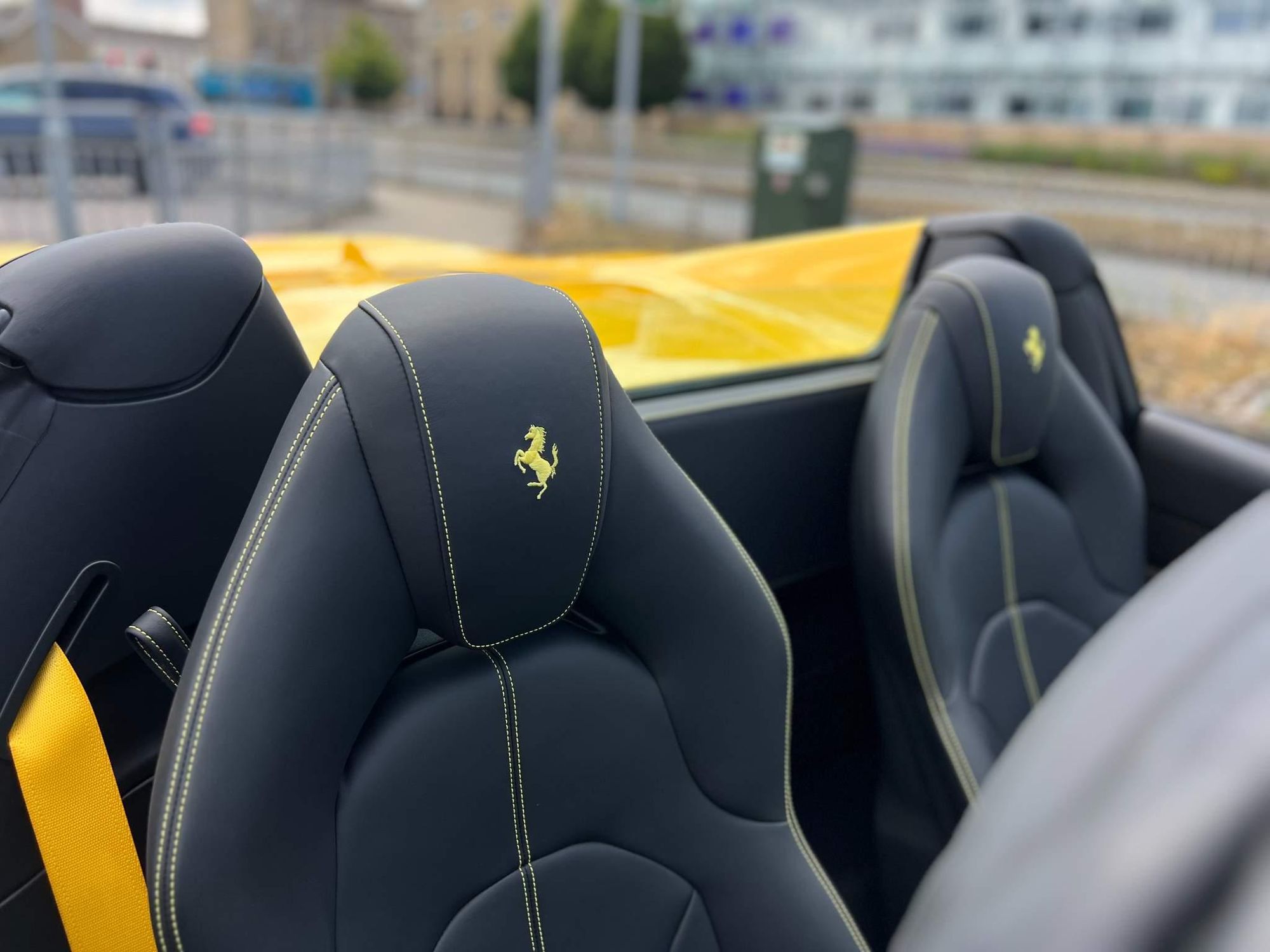 FERRARI F8 SPIDER 2dr Auto for sale UK - Slide 3