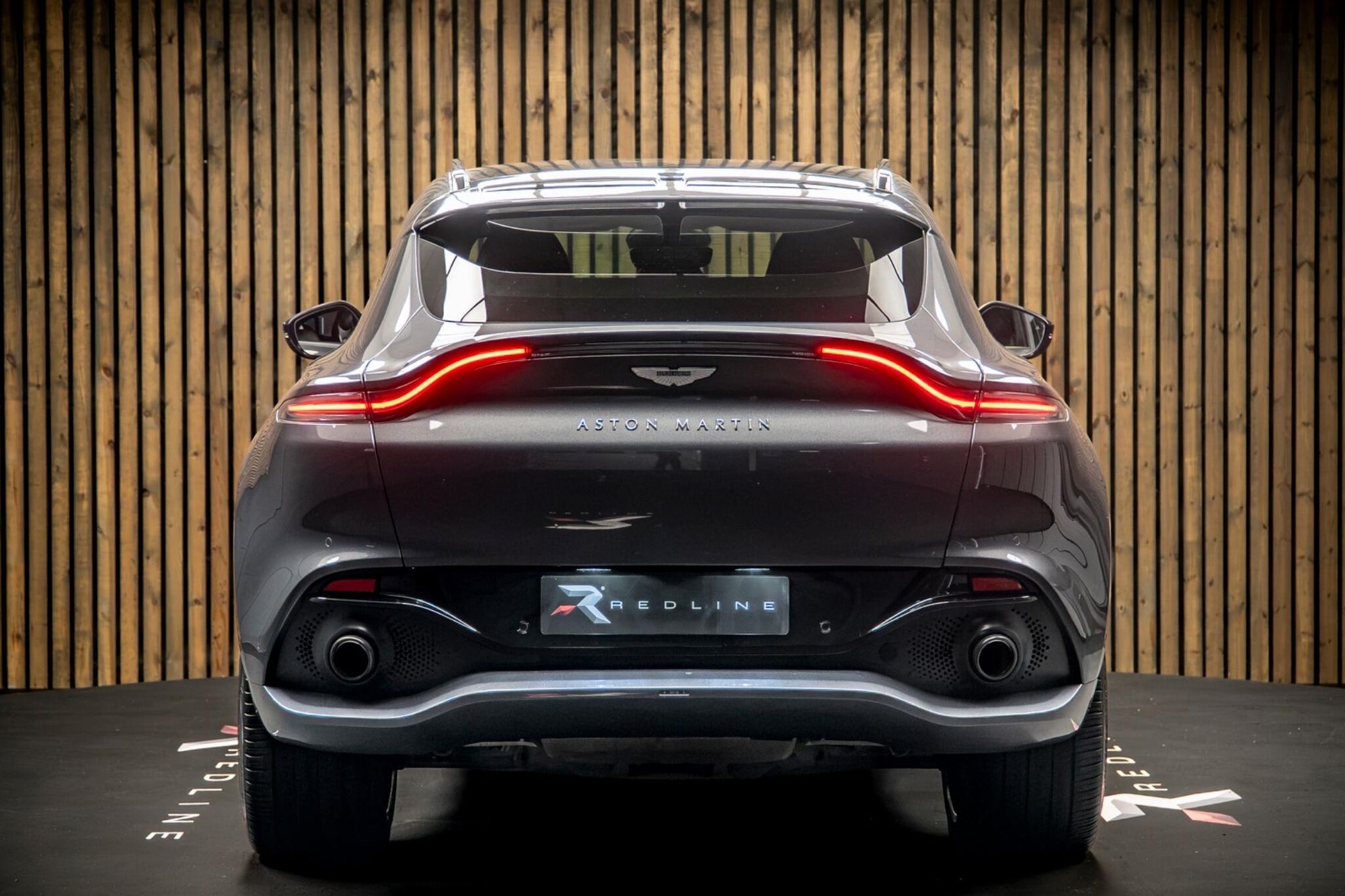 ASTON MARTIN DBX ESTATE V8 DBX707 5dr Touchtronic for sale UK - Slide 6