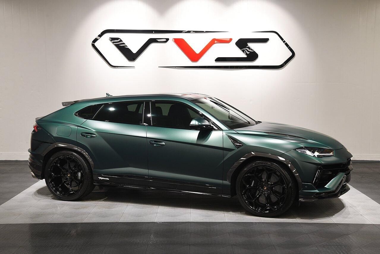 LAMBORGHINI URUS ESTATE 4.0T FSI V8 Performante 5dr Auto for sale UK