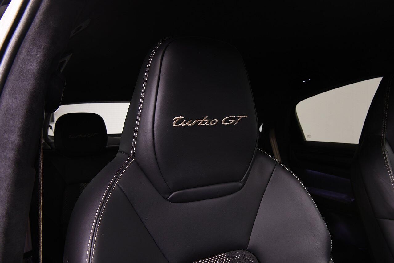 PORSCHE CAYENNE COUPE Turbo GT 5dr Tiptronic S for sale UK - Slide 9