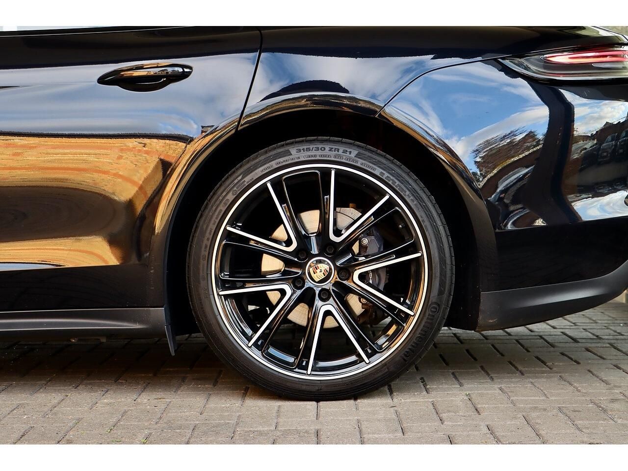 PORSCHE PANAMERA HATCHBACK 2.9 V6 5dr PDK for sale UK - Slide 8