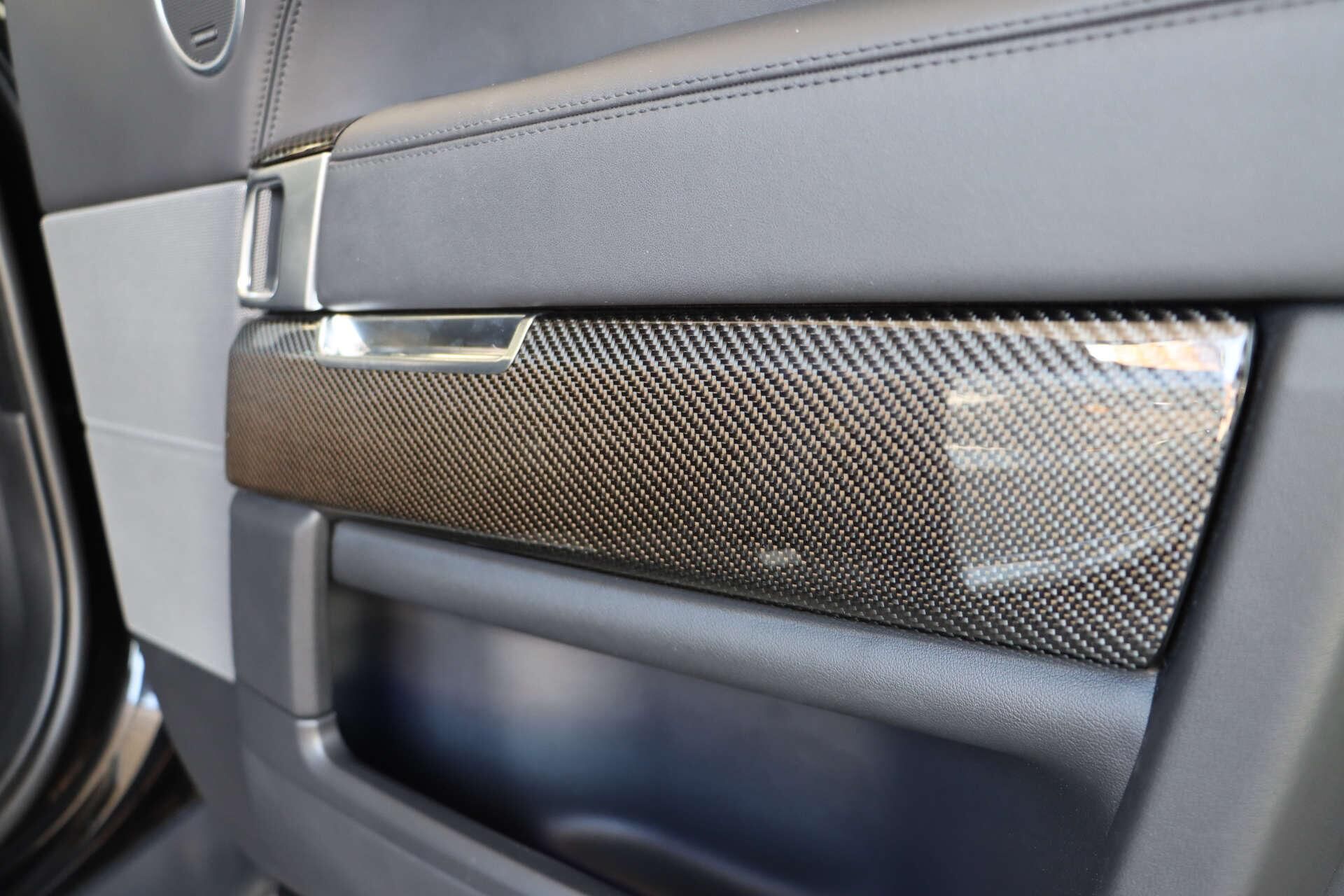 LAND ROVER RANGE ROVER SPORT ESTATE 5.0 P575 S/C SVR Carbon Edition 5dr Auto for sale UK - Slide 4