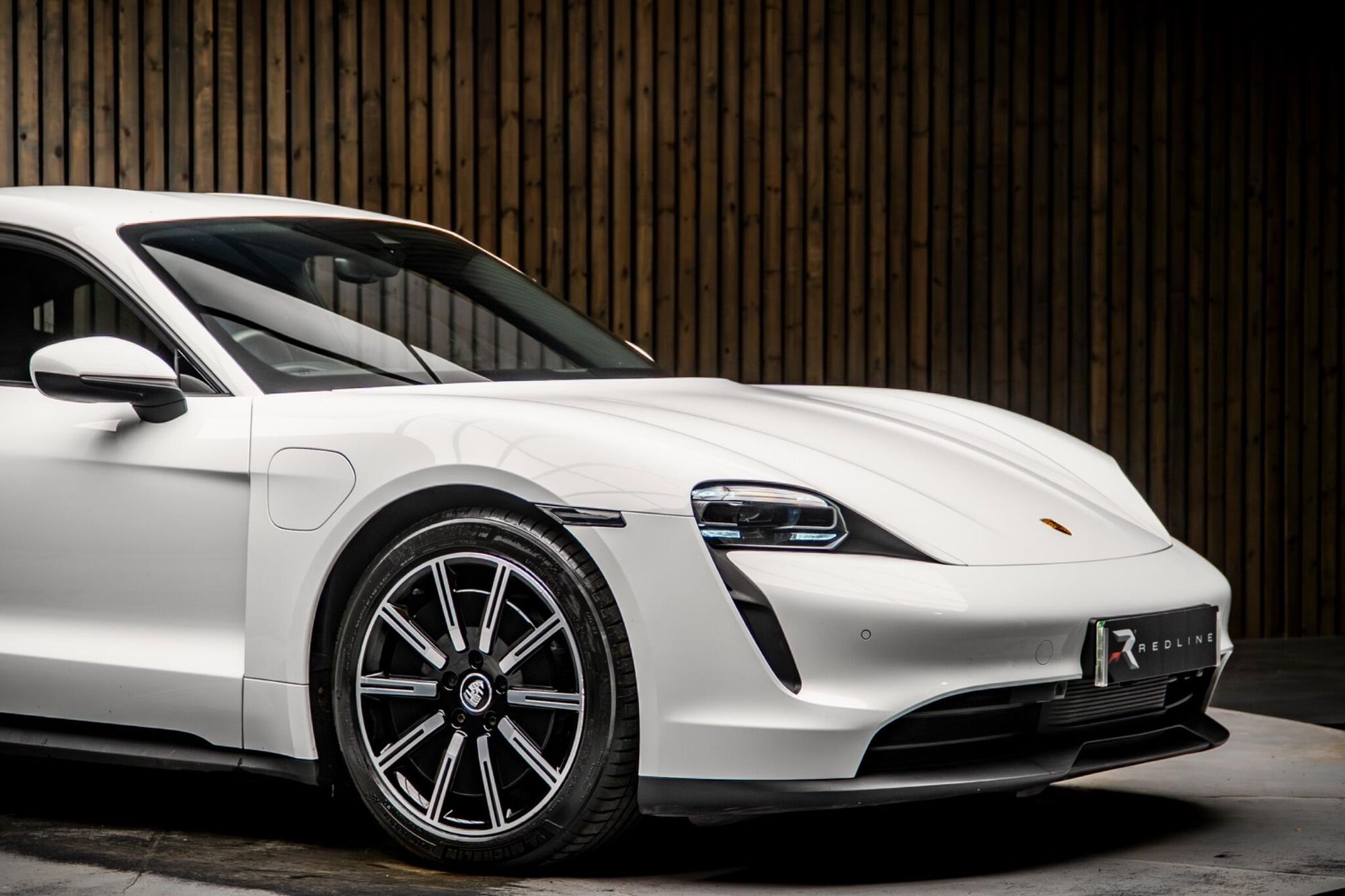 PORSCHE TAYCAN SALOON 300kW 79kWh 4dr RWD Auto [22kW] for sale UK - Slide 10