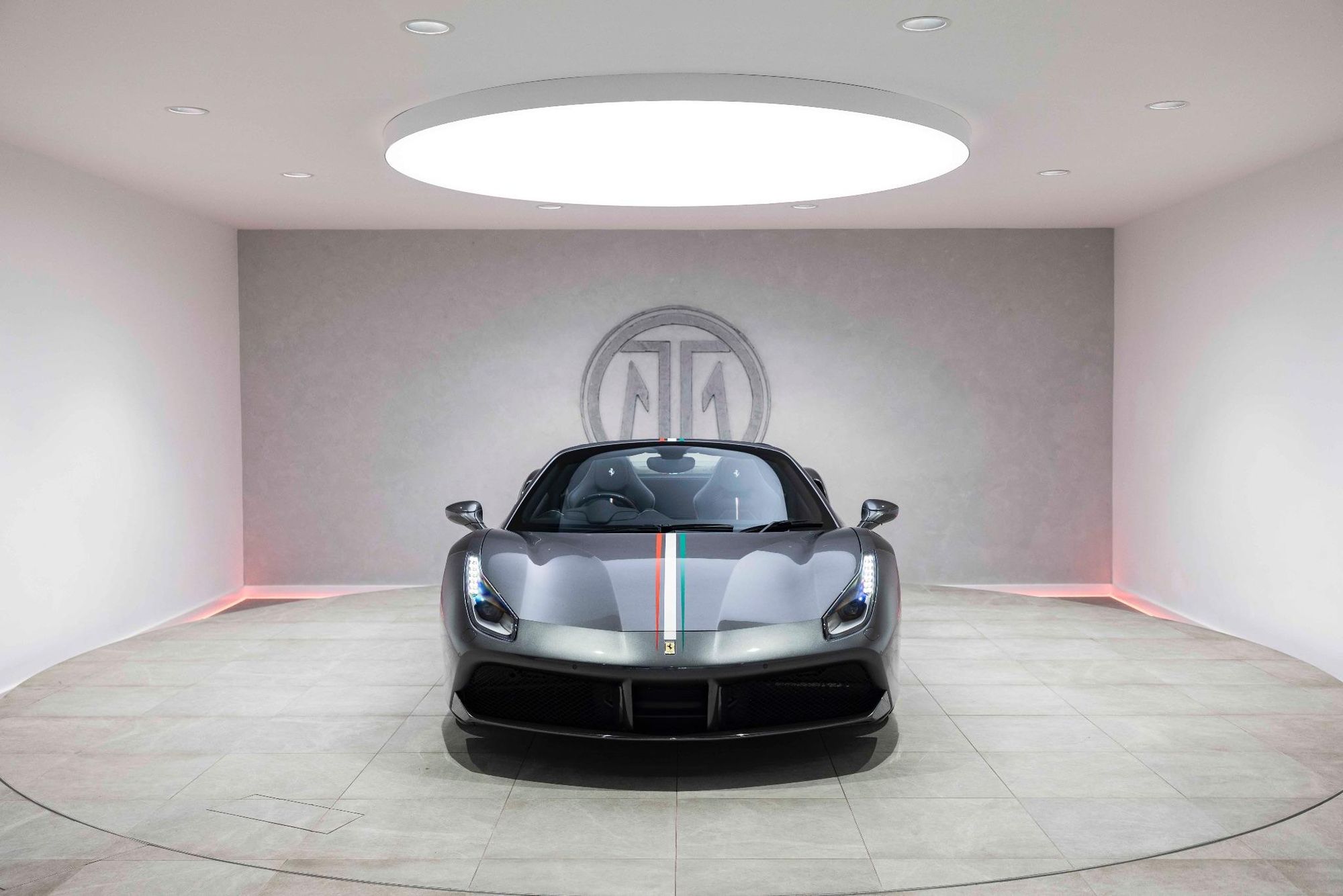 FERRARI 488 CONVERTIBLE Spider 2dr Auto for sale UK - Slide 6