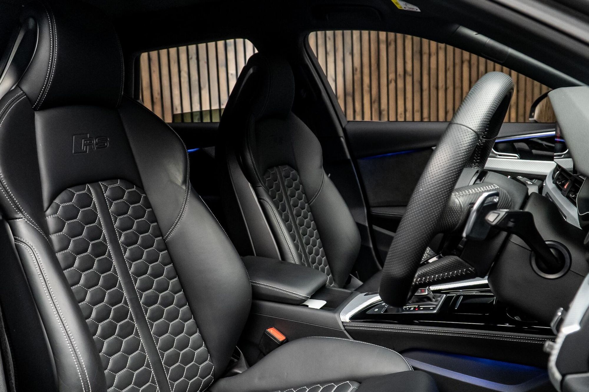 AUDI RS4 RS 4 AVANT RS 4 TFSI Quattro 5dr Tiptronic for sale UK - Slide 2