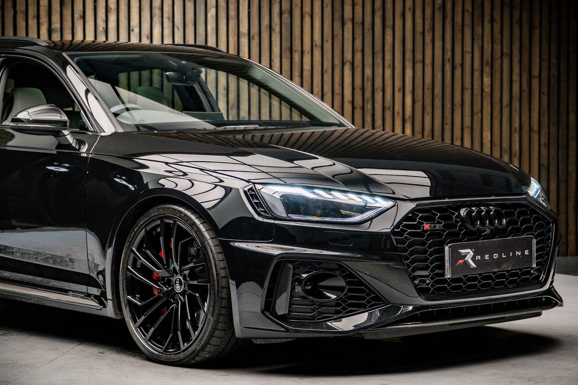 AUDI RS4 RS 4 AVANT RS 4 TFSI Quattro Carbon Black 5dr Tiptronic for sale UK - Slide 10