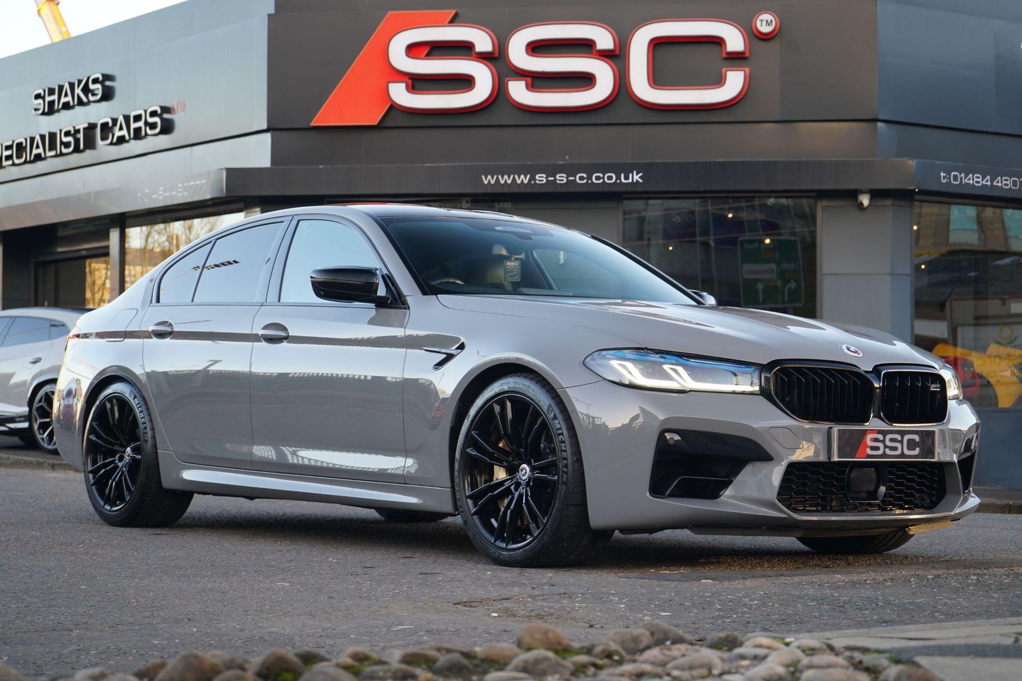 BMW M5 SALOON M5 Competition 4dr DCT for sale UK - Slide 6