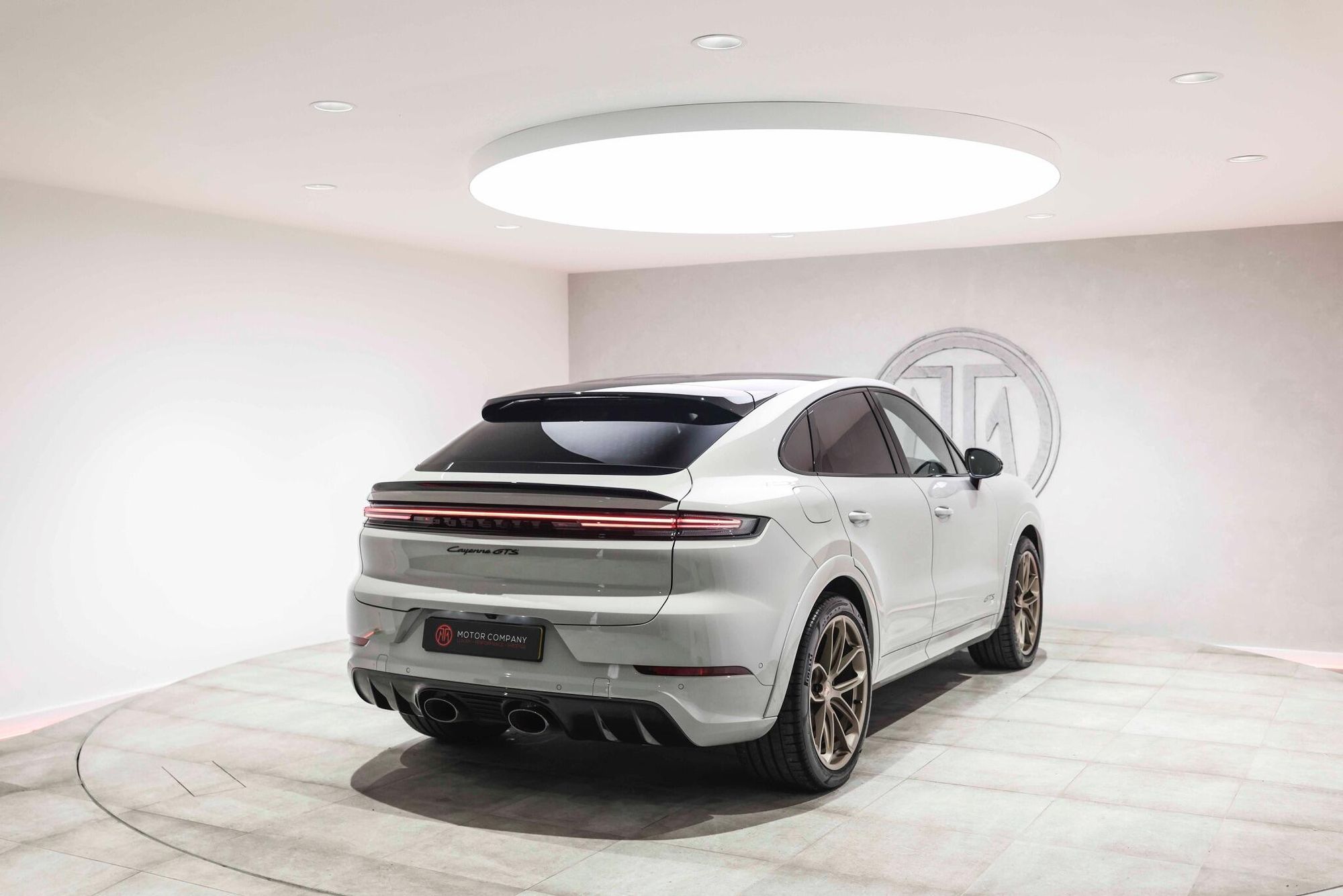 PORSCHE CAYENNE COUPE GTS 5dr Tiptronic S for sale UK - Slide 8