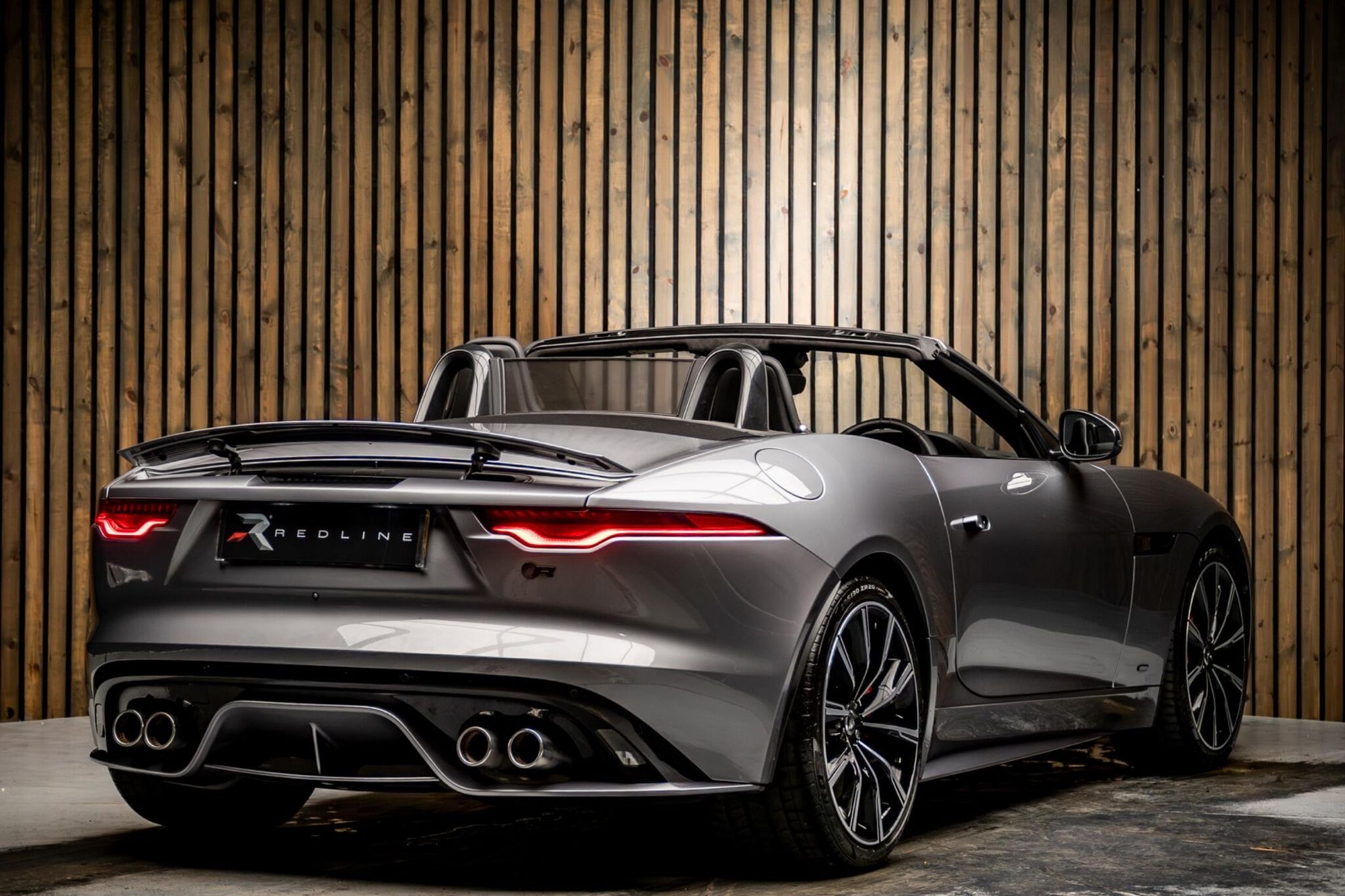 JAGUAR F-TYPE CONVERTIBLE 5.0 P575 Supercharged V8 R 75 2dr Auto AWD for sale UK - Slide 4