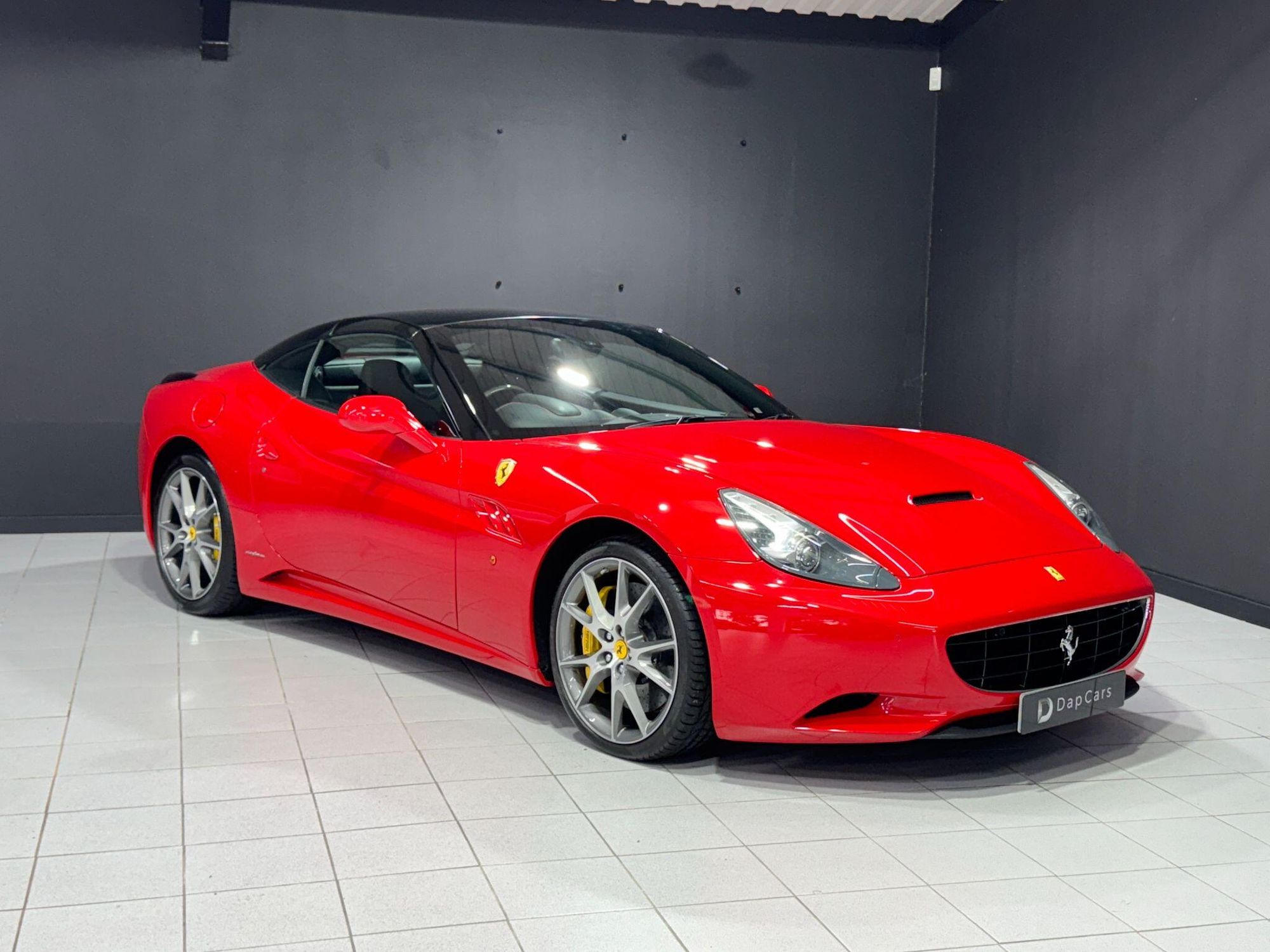 FERRARI CALIFORNIA CONVERTIBLE 2+ 2dr F1 for sale UK - Slide 9