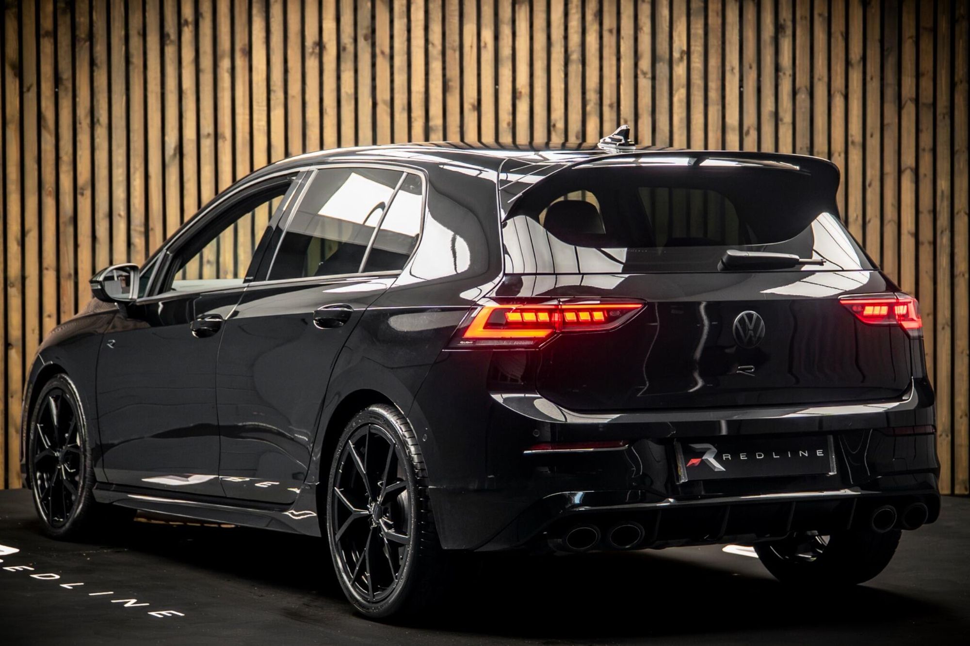 VOLKSWAGEN GOLF HATCHBACK 2.0 TSI 333 R Black Edition 4Motion 5dr DSG for sale UK - Slide 3