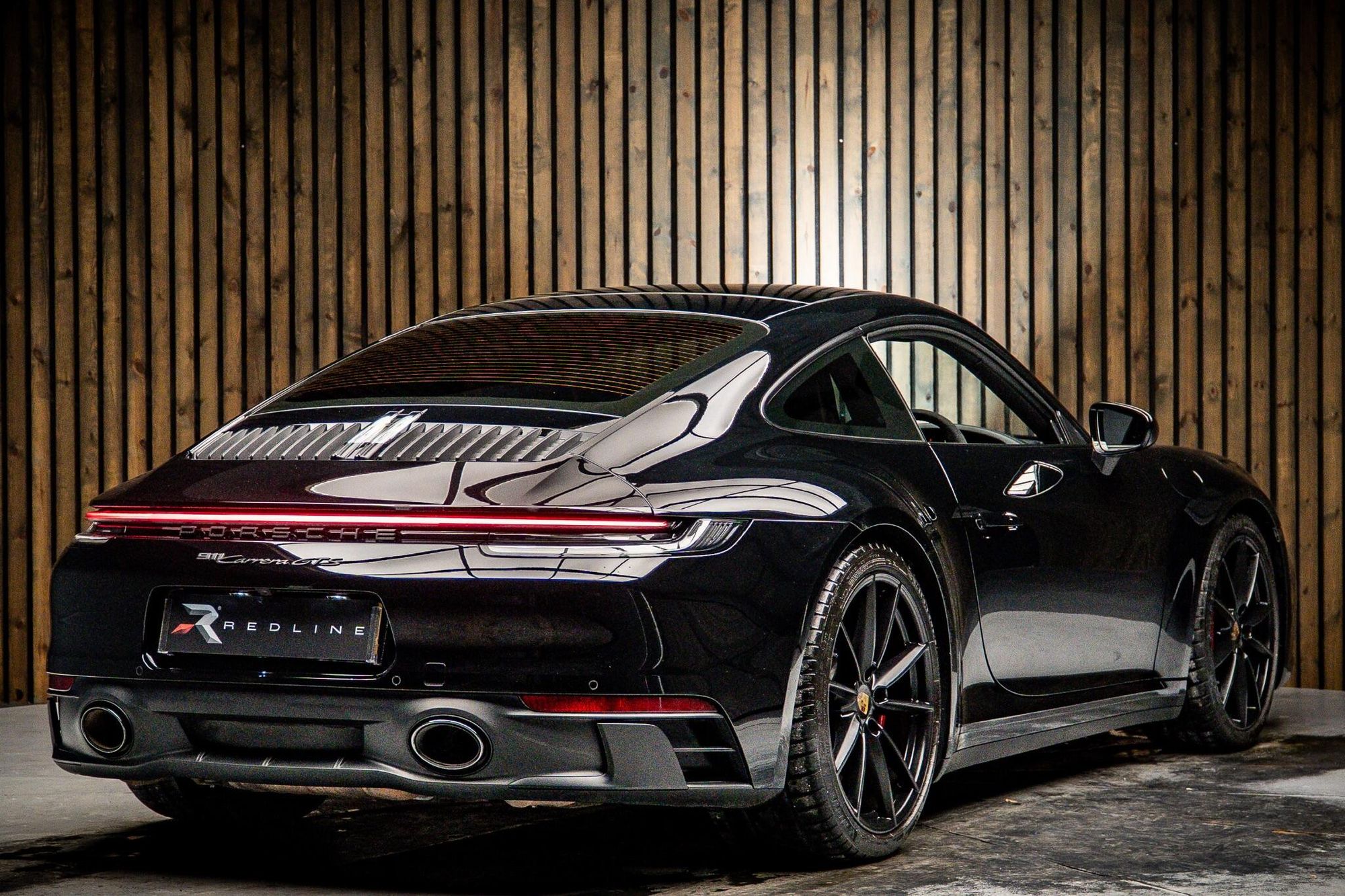 PORSCHE 911 [992] CARRERA COUPE GTS 2dr for sale UK - Slide 4