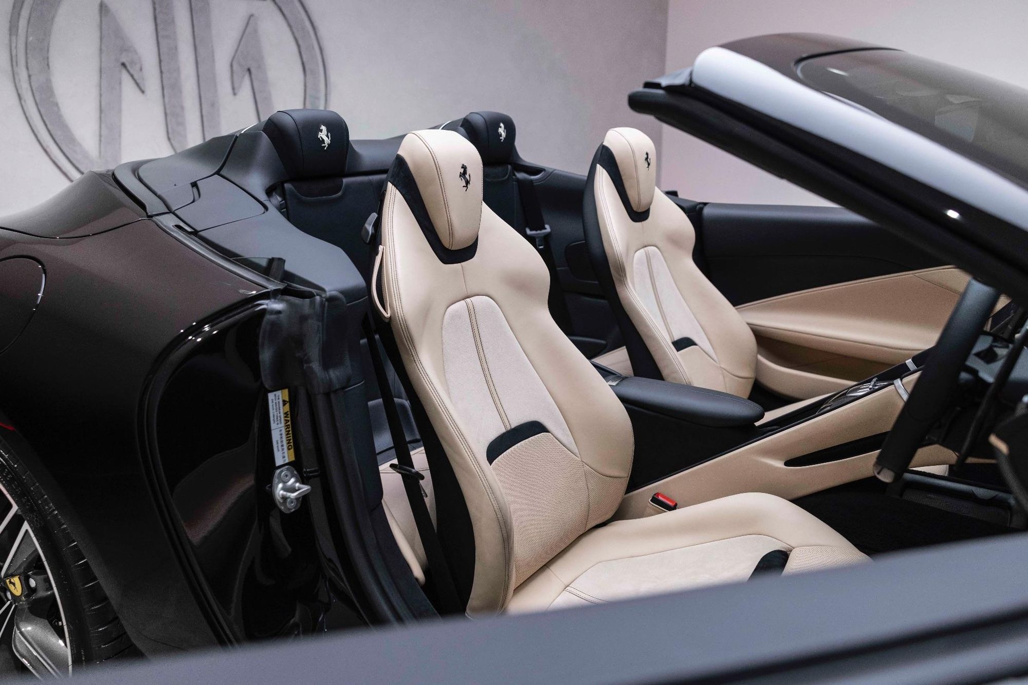 FERRARI ROMA SPIDER 2dr Auto for sale UK - Slide 3