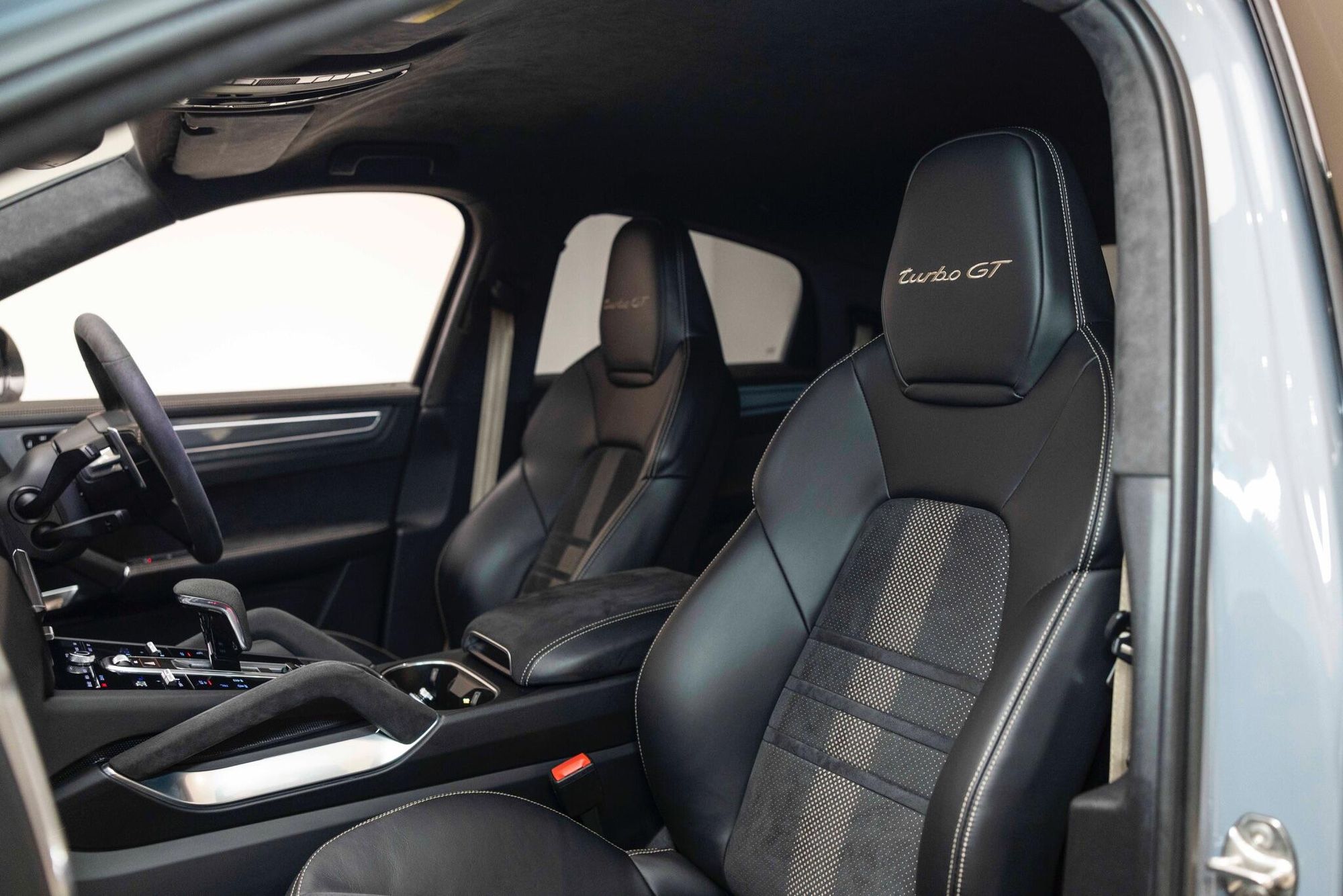 PORSCHE CAYENNE COUPE Turbo GT 5dr Tiptronic S for sale UK - Slide 3