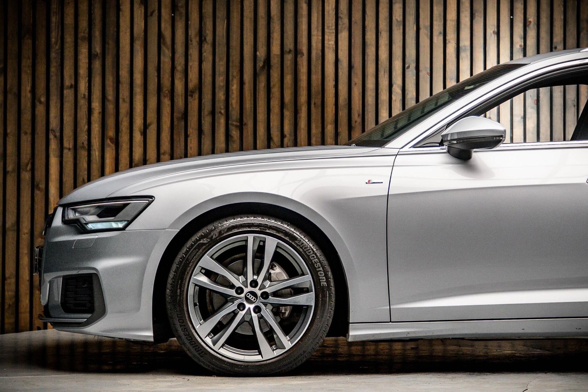 AUDI A6 DIESEL AVANT 40 TDI Quattro S Line 5dr S Tronic for sale UK - Slide 9