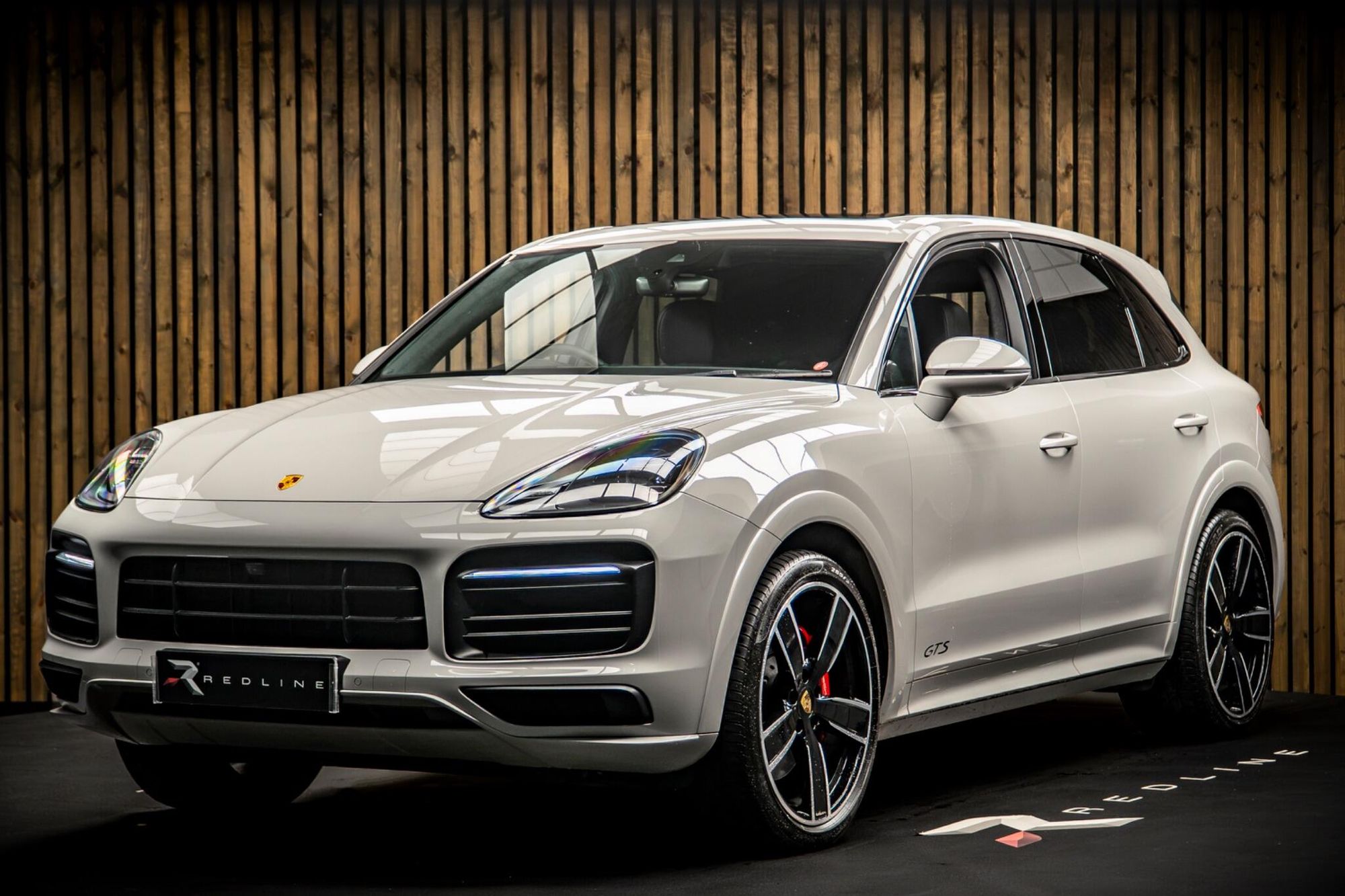 PORSCHE CAYENNE ESTATE GTS 5dr Tiptronic S for sale UK - Slide 8