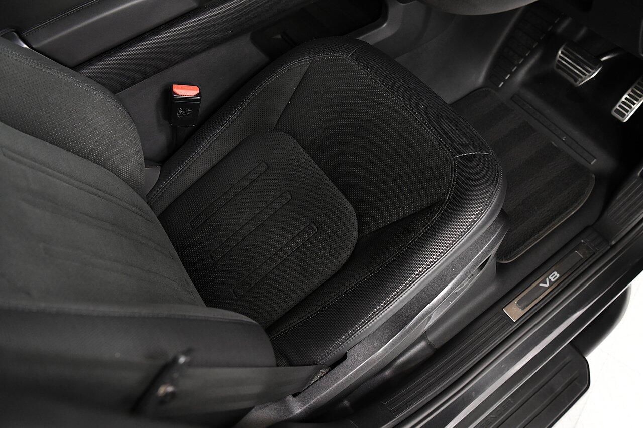 LAND ROVER DEFENDER ESTATE SPECIAL EDITIONS 5.0 P525 V8 Carpathian Edition 110 5dr Auto for sale UK - Slide 9