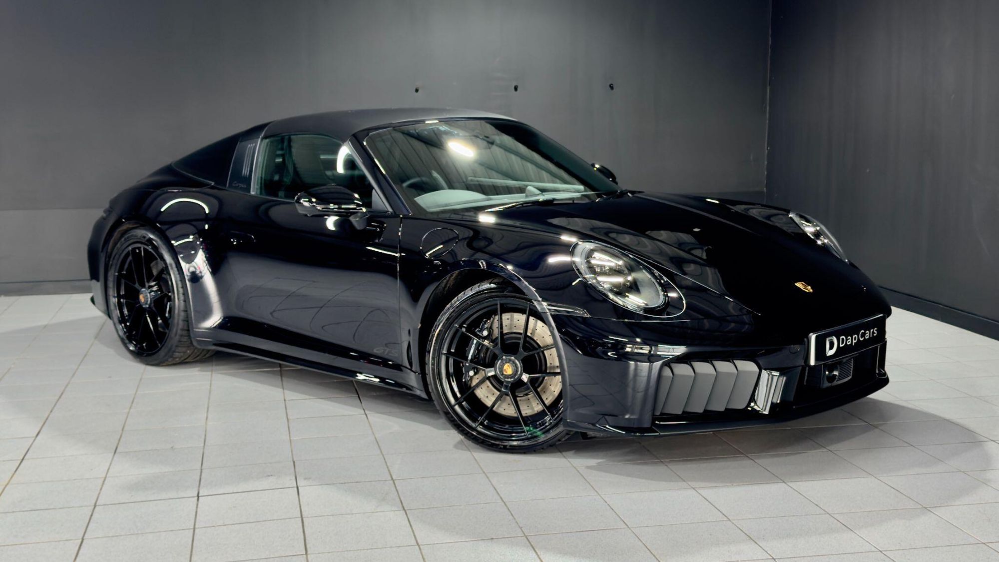 PORSCHE 911 [992] TARGA 4 GTS t-Hybrid 2dr PDK for sale UK - Slide 7