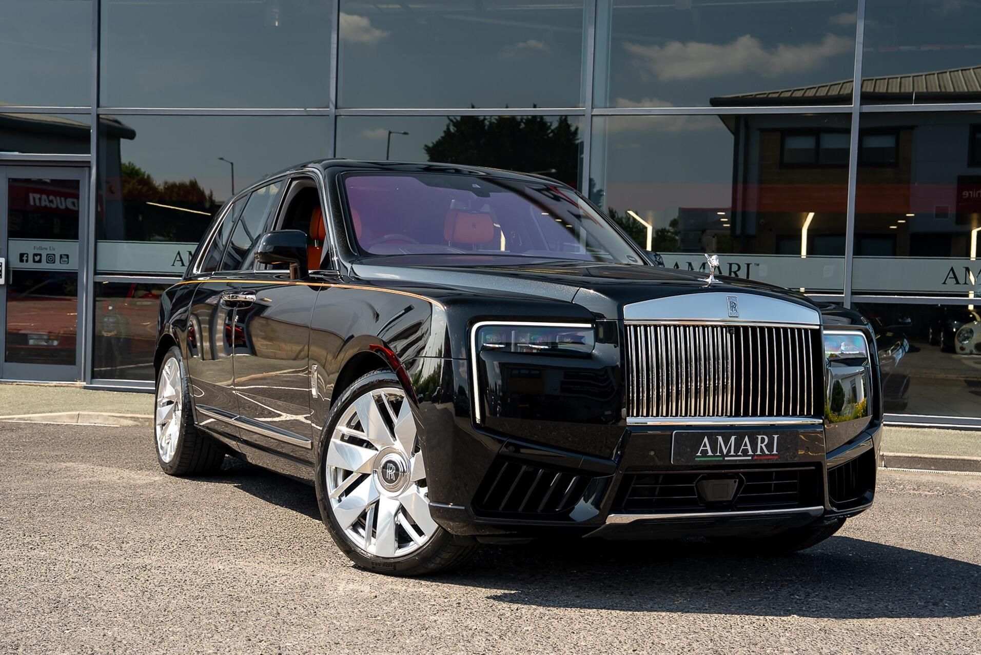 Rolls-Royce Cullinan Suv 6.75 II 5 Door Auto for sale UK - Slide 10