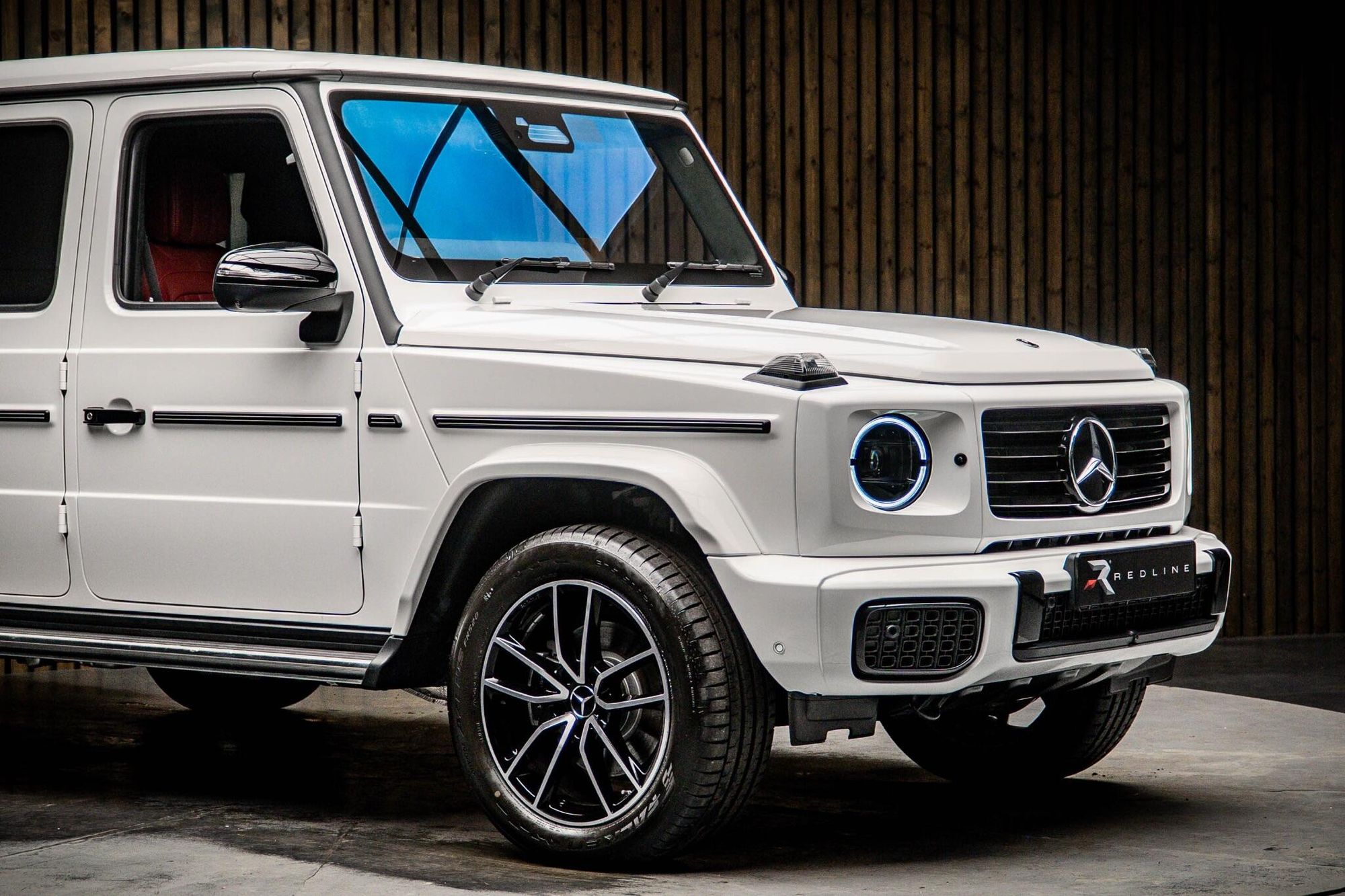 MERCEDES-BENZ G CLASS DIESEL STATION WAGON G450d AMG Line Premium Plus 5dr 9G-Tronic for sale UK - Slide 10