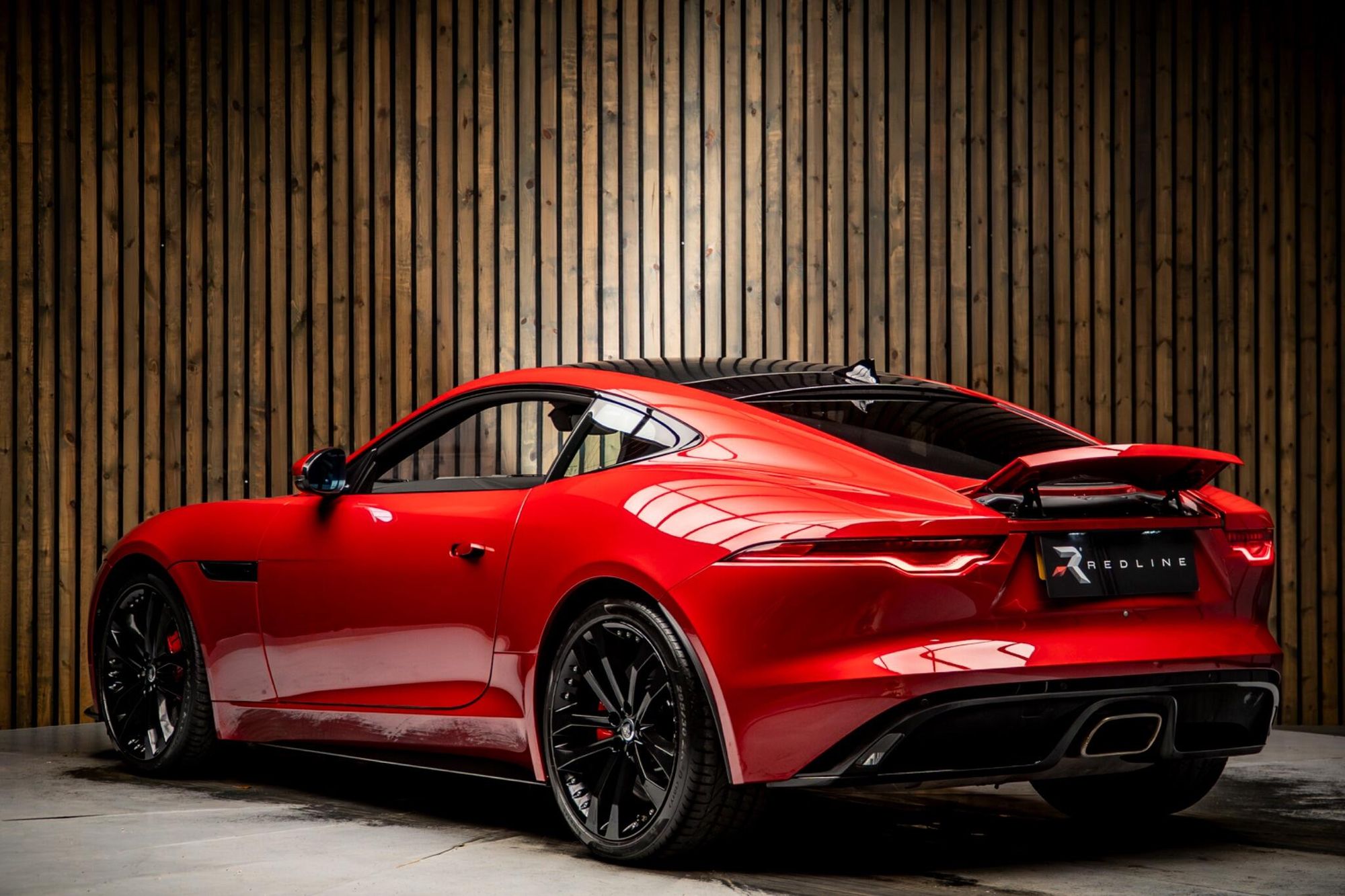 JAGUAR F-TYPE COUPE 2.0 P300 R-Dynamic Plus 2dr Auto for sale UK - Slide 3