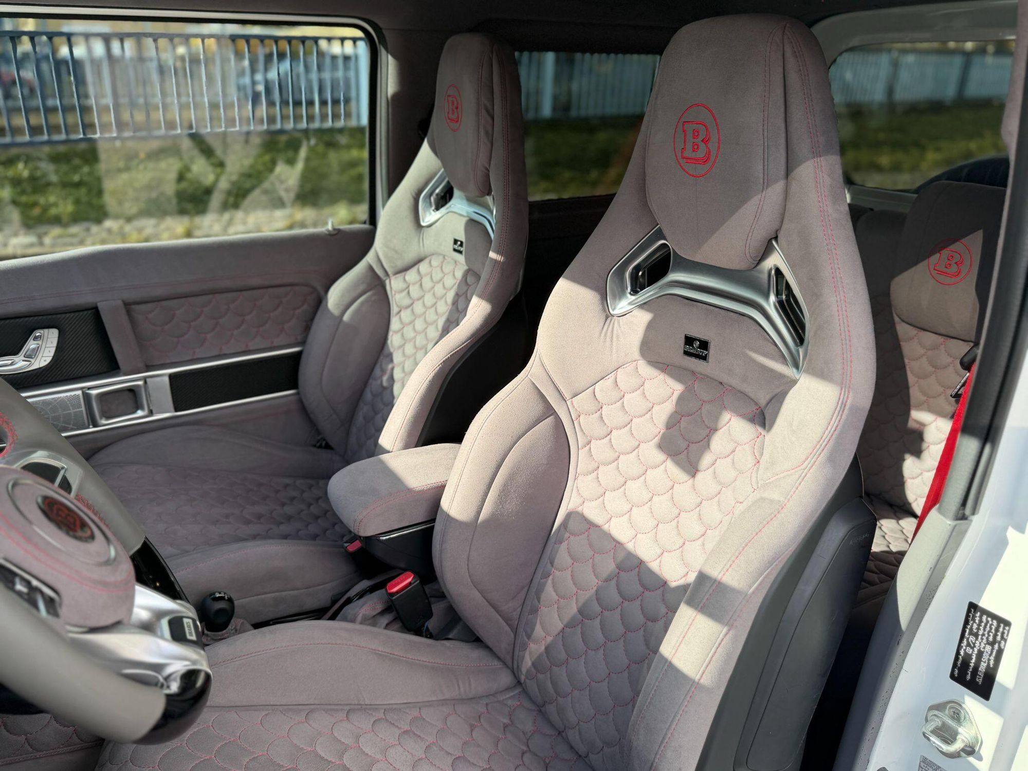 SUZUKI JIMNY ESTATE 1.5 SZ5 ALLGRIP Auto 3dr for sale UK - Slide 3