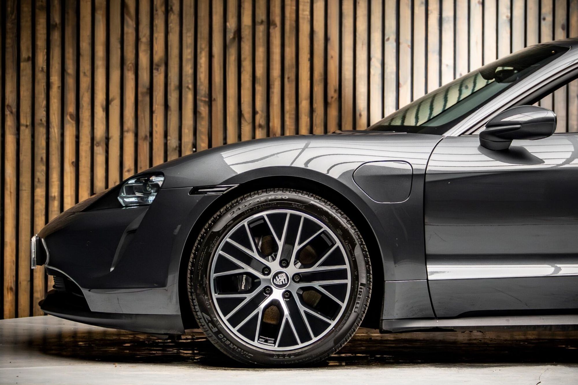 PORSCHE TAYCAN SALOON 300kW 79kWh 4dr RWD Auto [22kW] for sale UK - Slide 9