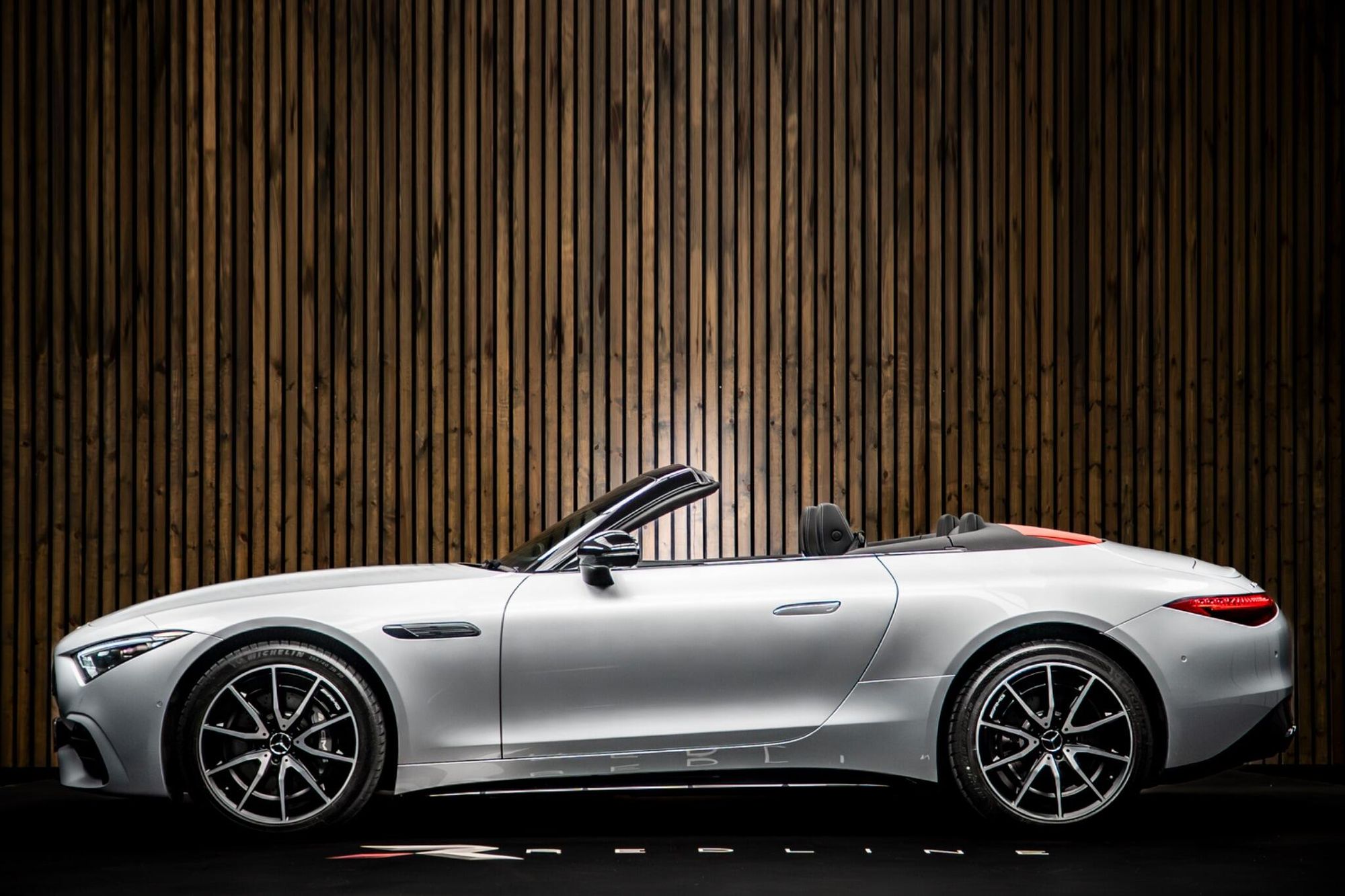 MERCEDES-BENZ SL CLASS SL AMG CONVERTIBLE SL 43 Premium 2dr Auto for sale UK - Slide 7