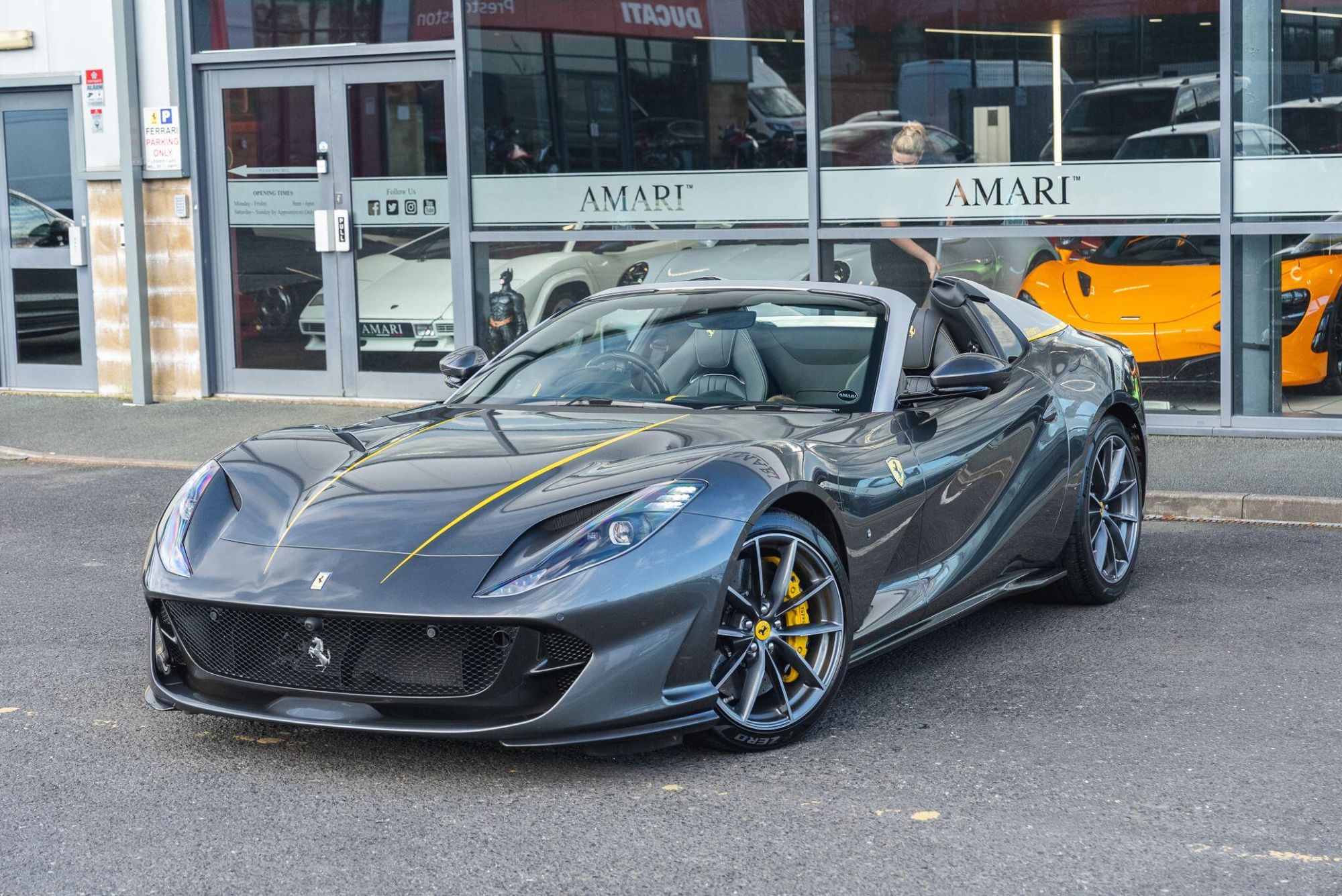FERRARI 812 SUPERFAST GTS 2dr Auto for sale UK - Slide 8