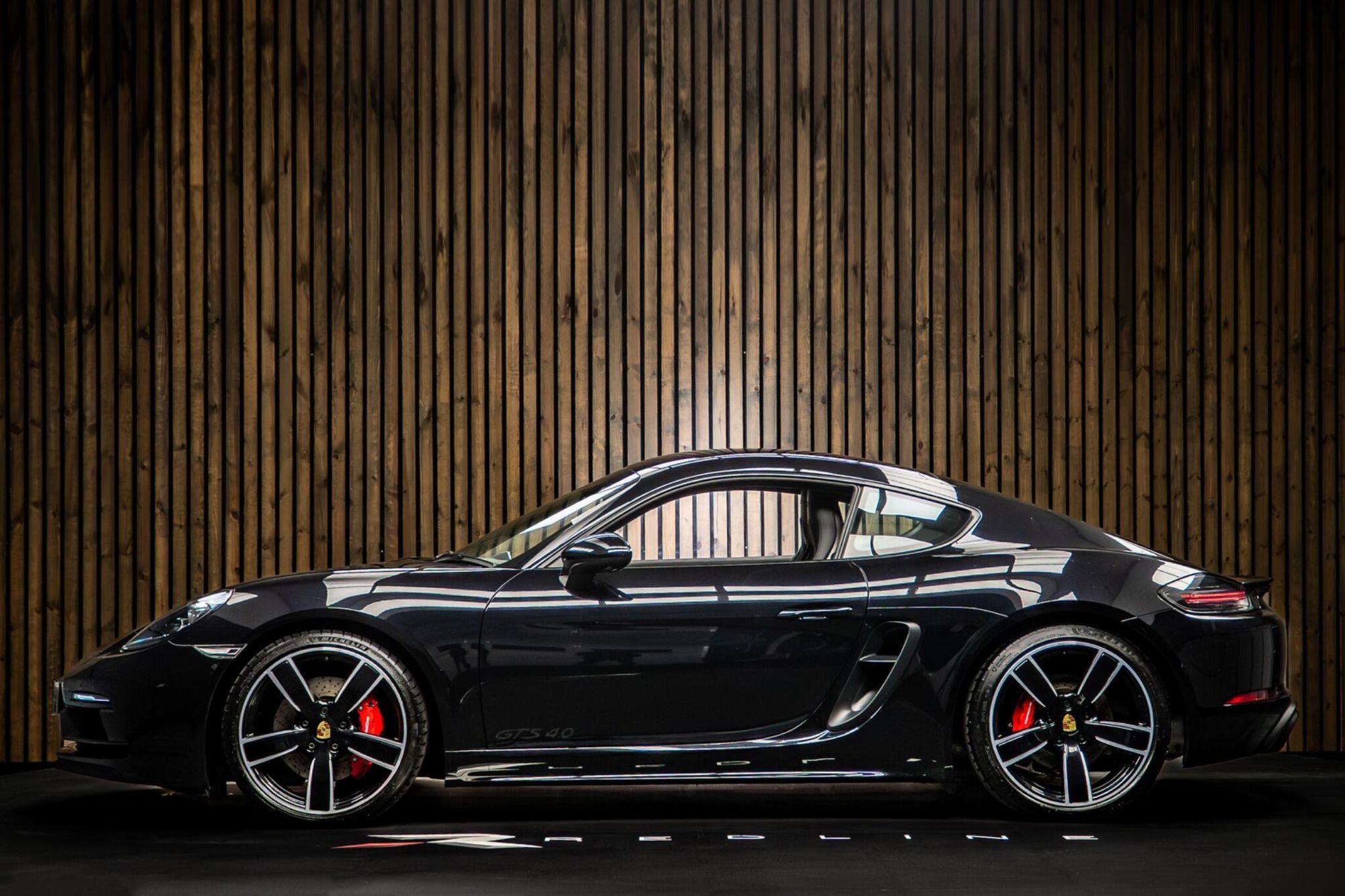 PORSCHE CAYMAN 718 COUPE 4.0 GTS 2dr PDK for sale UK - Slide 7