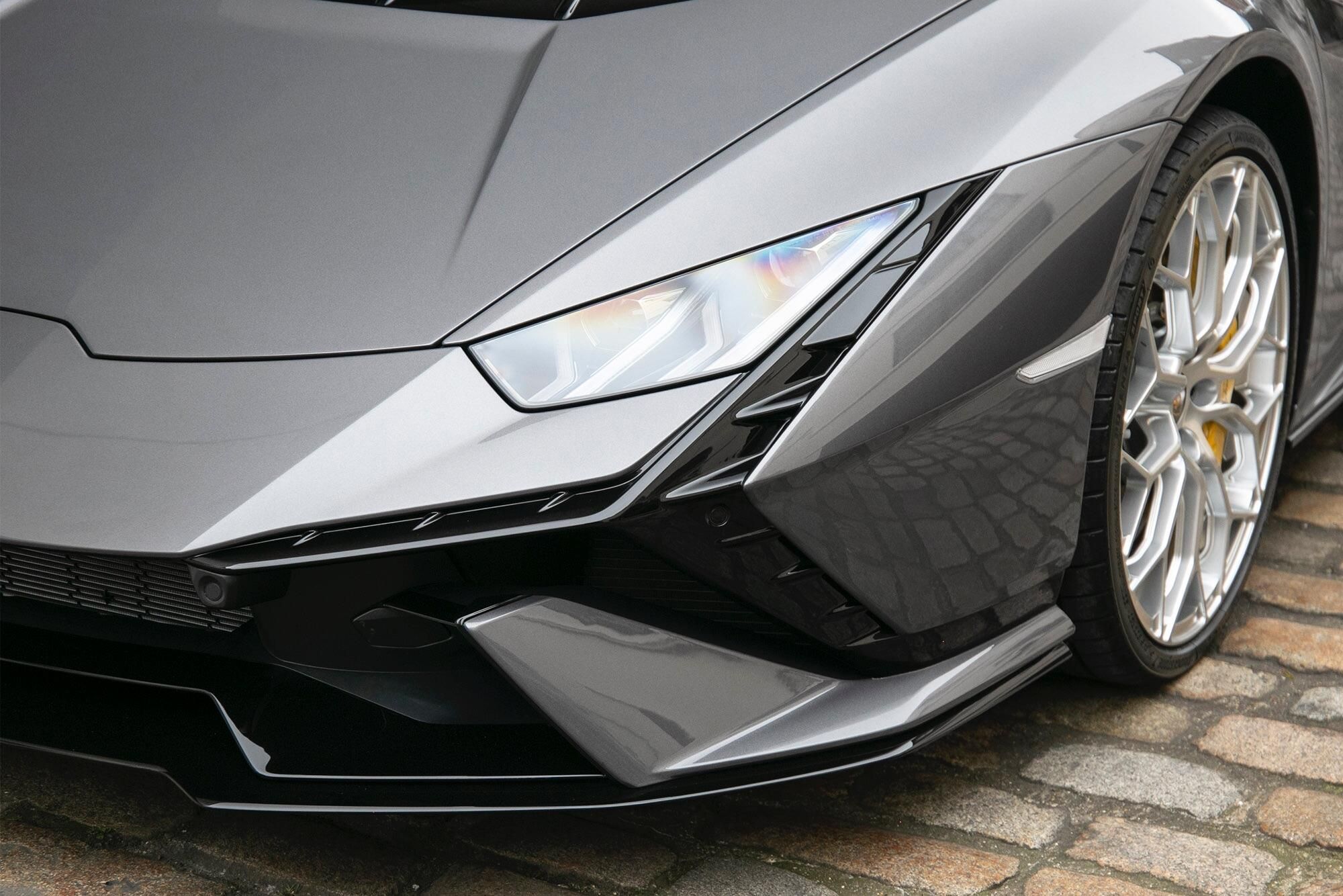 LAMBORGHINI HURACAN COUPE LP 640-4 Performante 2dr LDF for sale UK - Slide 2