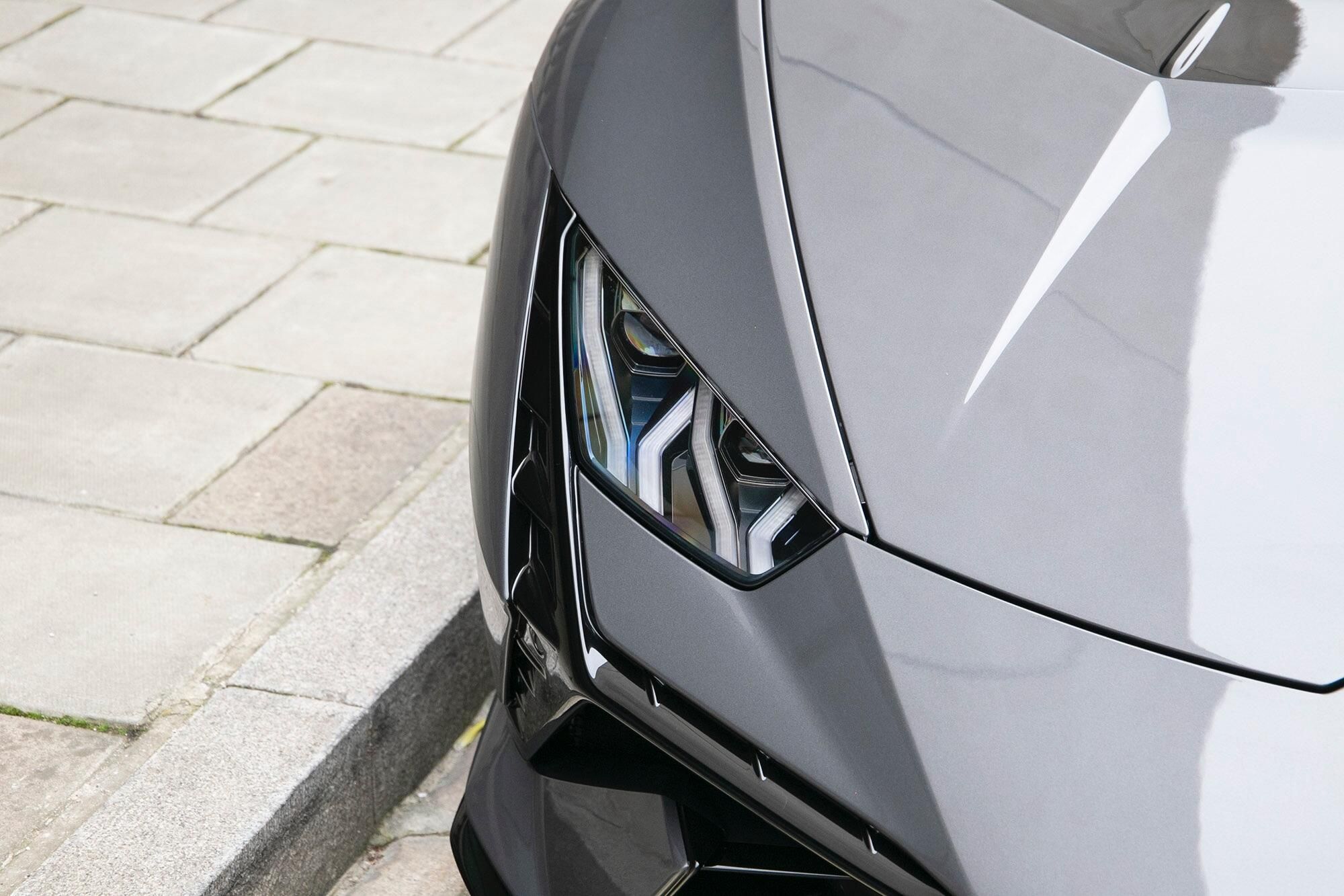 LAMBORGHINI HURACAN COUPE LP 640-4 Performante 2dr LDF for sale UK - Slide 8