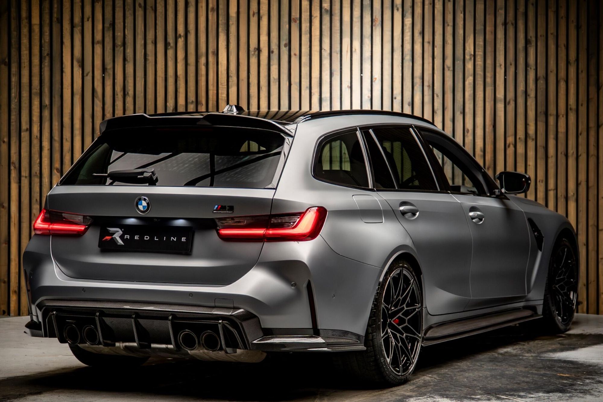 BMW M3 TOURING M3 xDrive Competition M 5dr Step Auto for sale UK - Slide 3