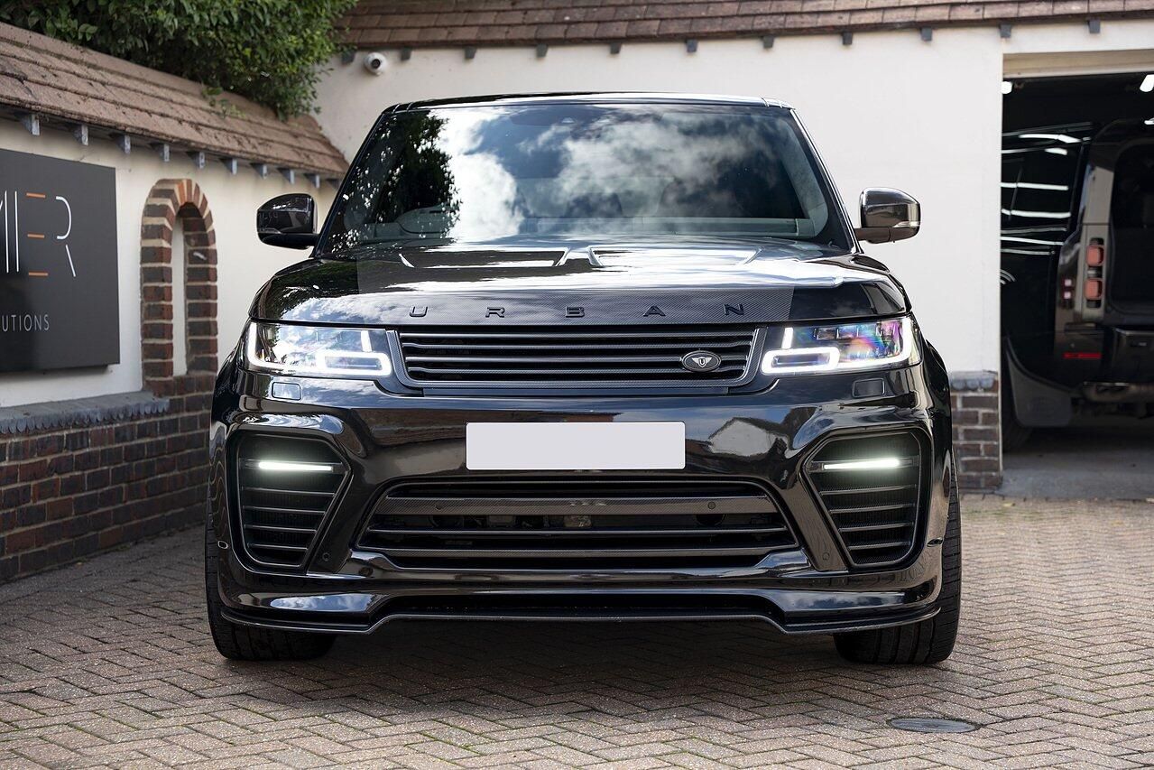 LAND ROVER RANGE ROVER SPORT ESTATE 5.0 P575 S/C SVR 5dr Auto for sale UK - Slide 2
