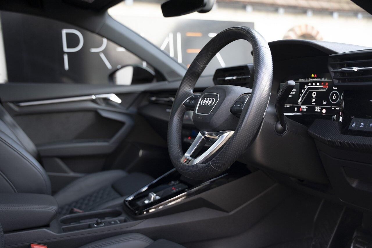 AUDI RS3 RS 3 SPORTBACK RS 3 TFSI Quattro Vorsprung 5dr S Tronic for sale UK - Slide 8